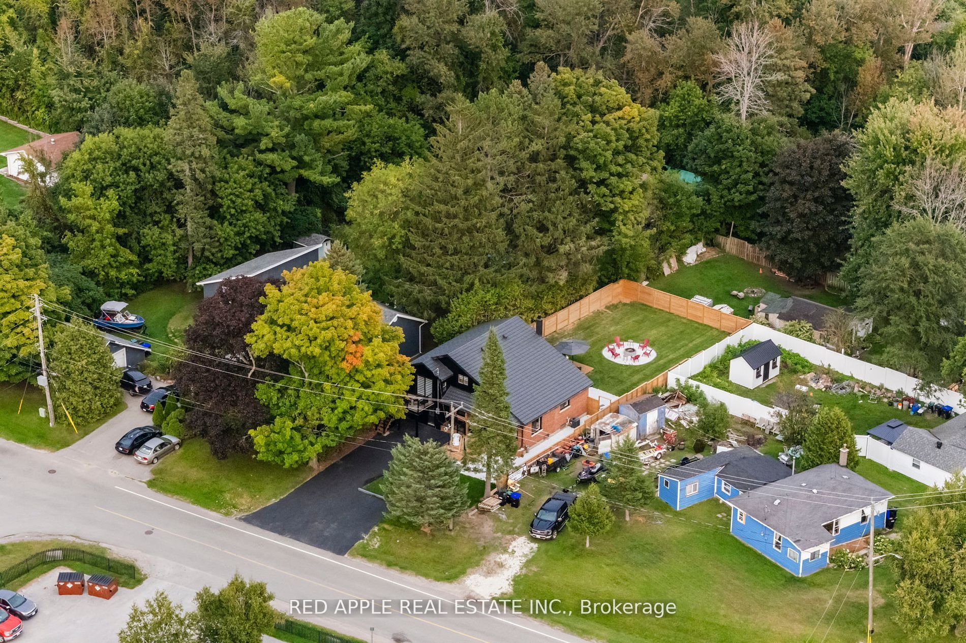 205 Hoyt Avenue Property Photo 8
