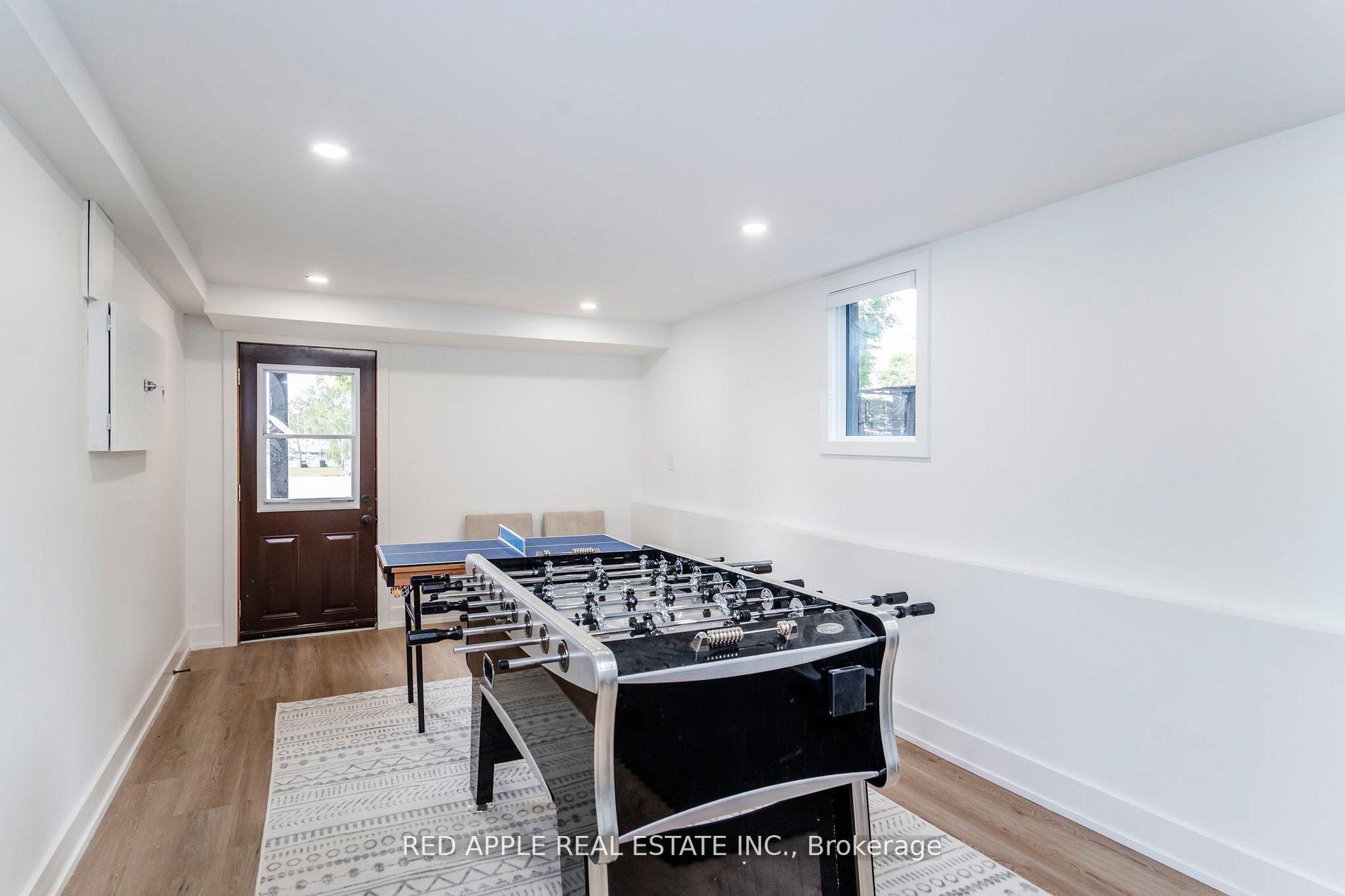 205 Hoyt Avenue Property Photo 20