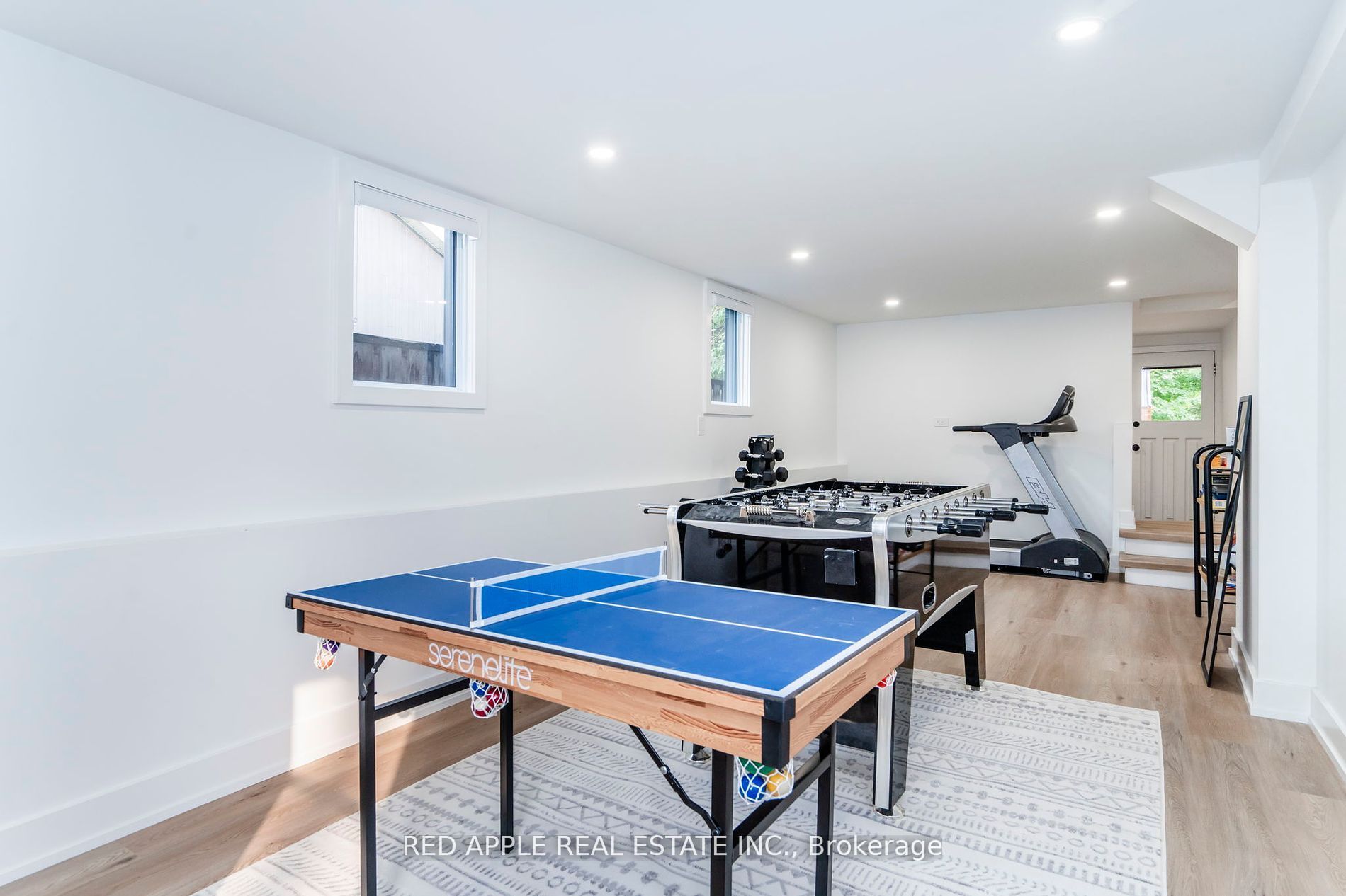 205 Hoyt Avenue Property Photo 21