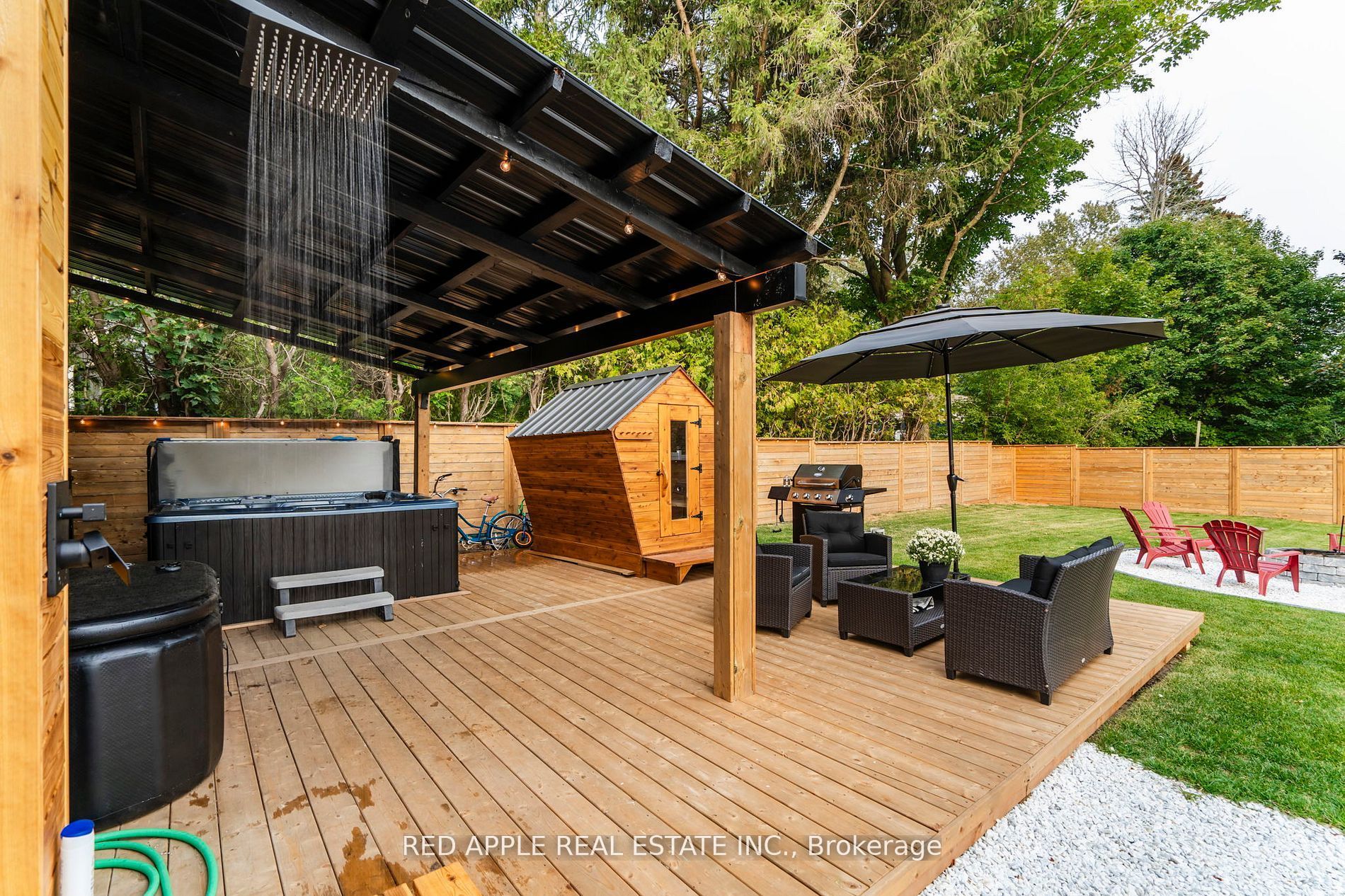 205 Hoyt Avenue Property Photo 40
