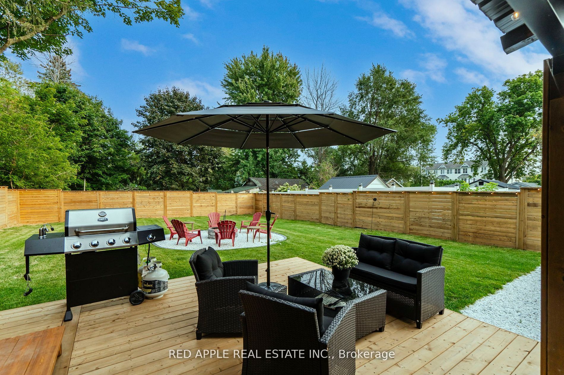 205 Hoyt Avenue Property Photo 42