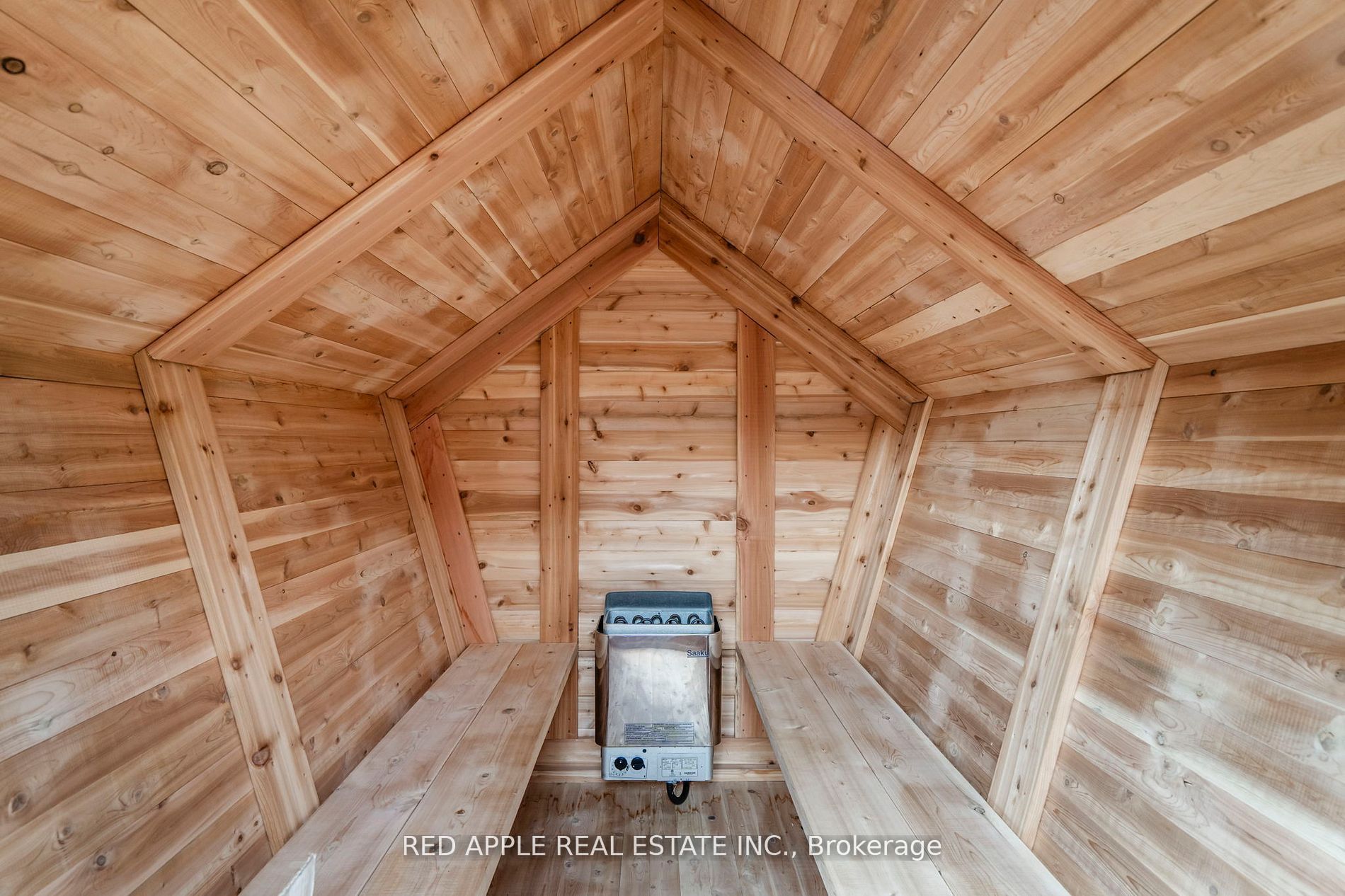 205 Hoyt Avenue Property Photo 45