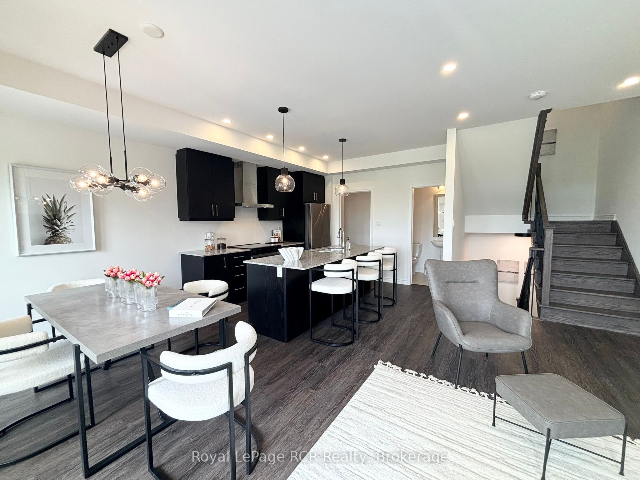 150 Elgin Street Property Photo 15