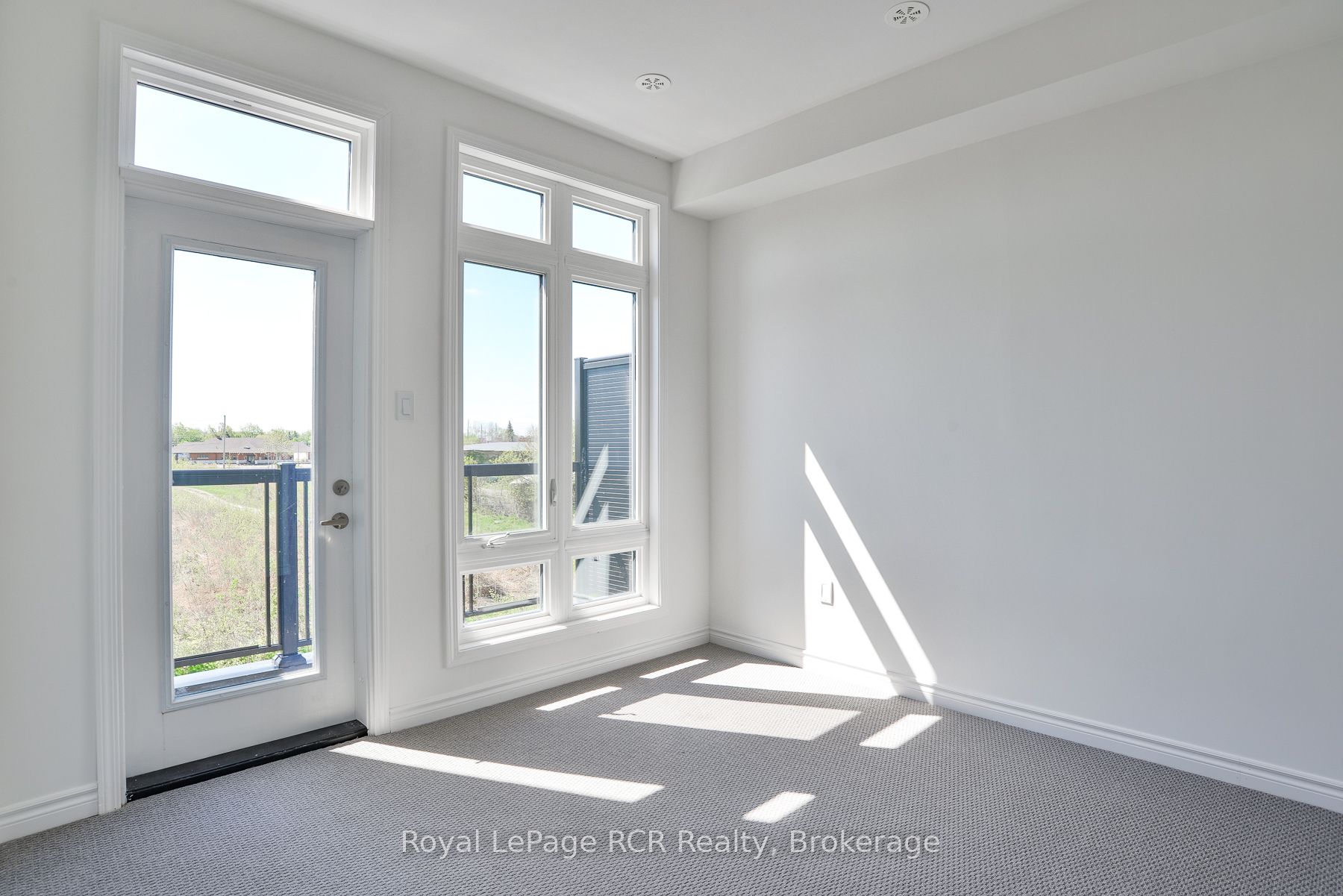 150 Elgin Street Property Photo 21