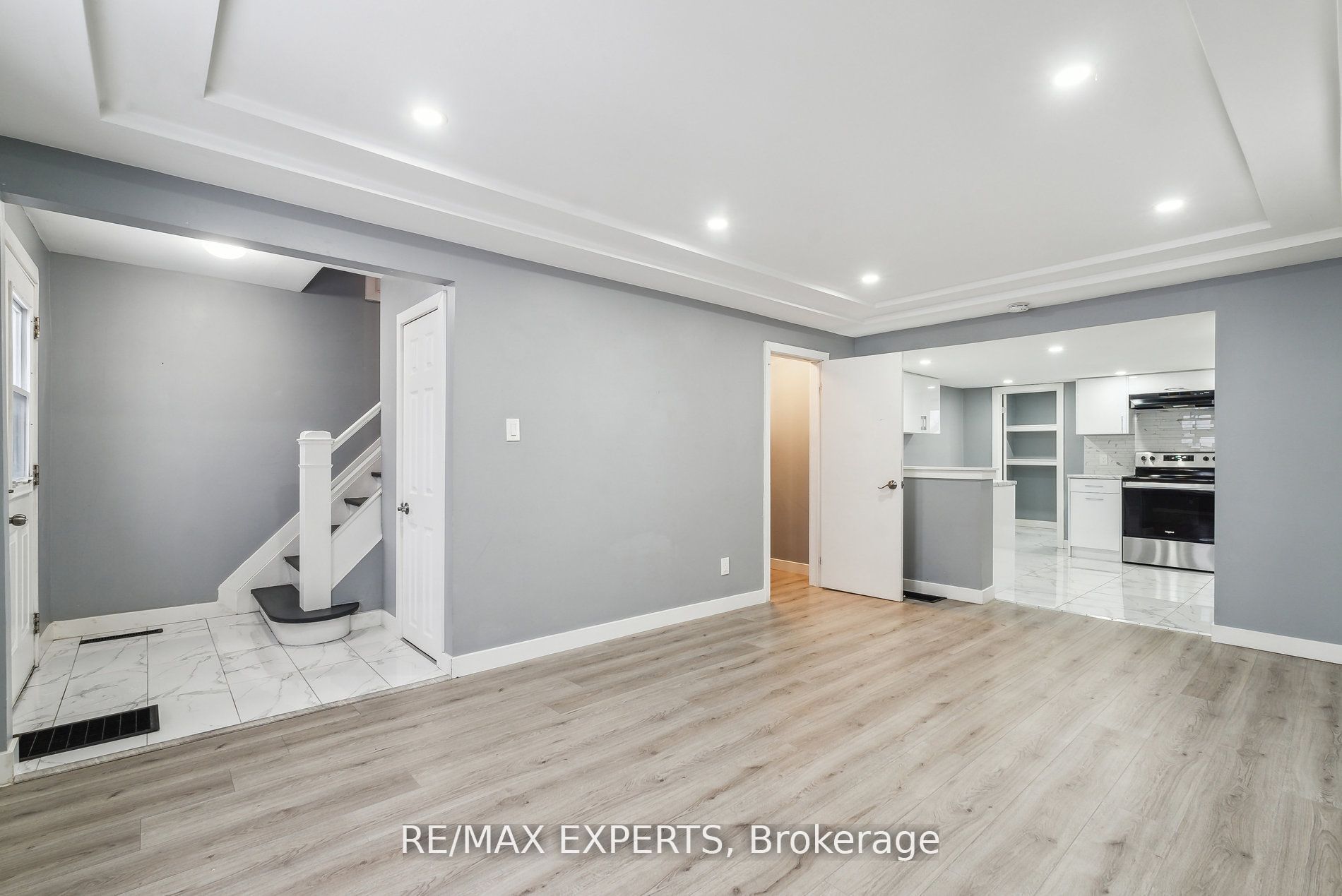 282 Gill Street Property Photo 12