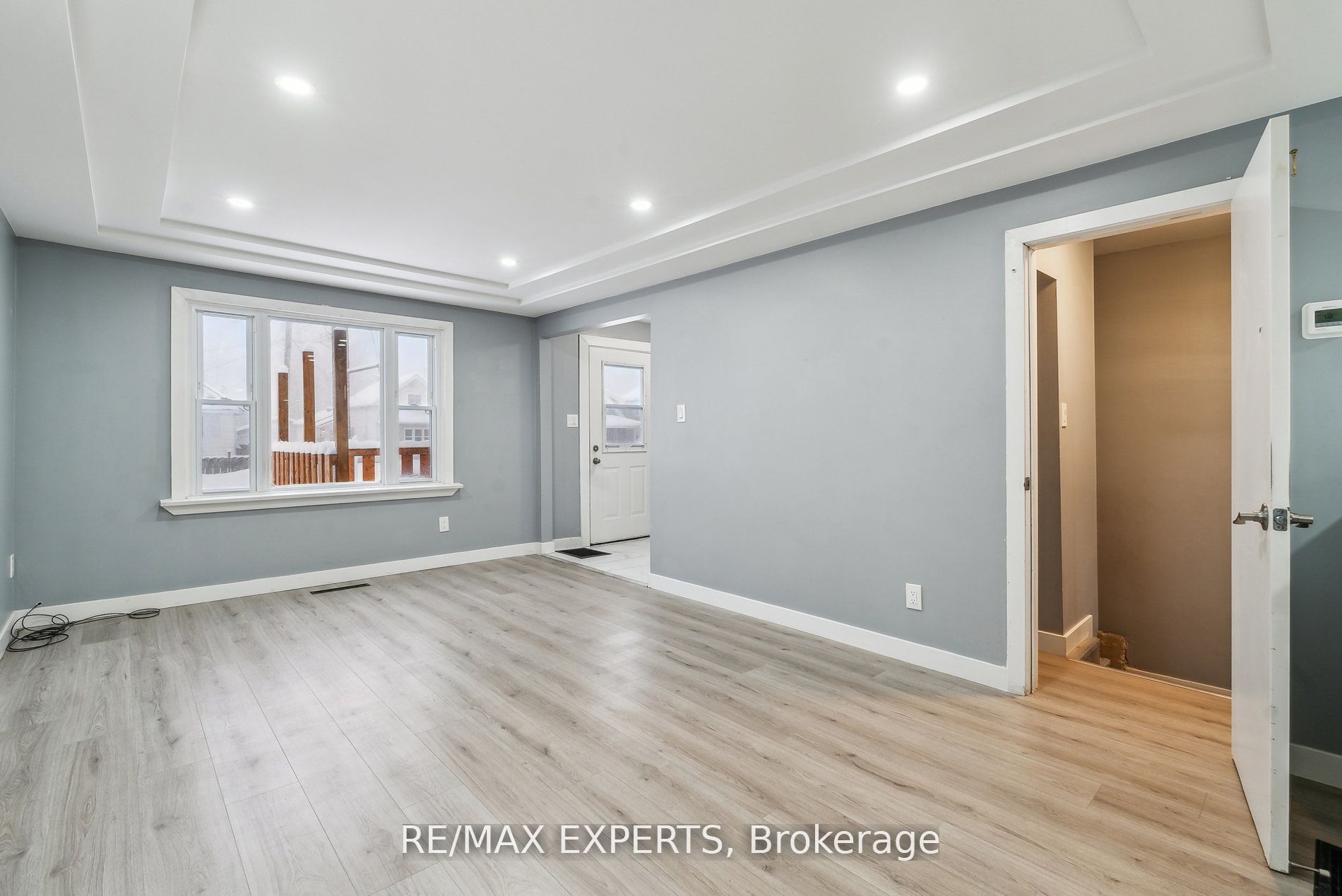 282 Gill Street Property Photo 14