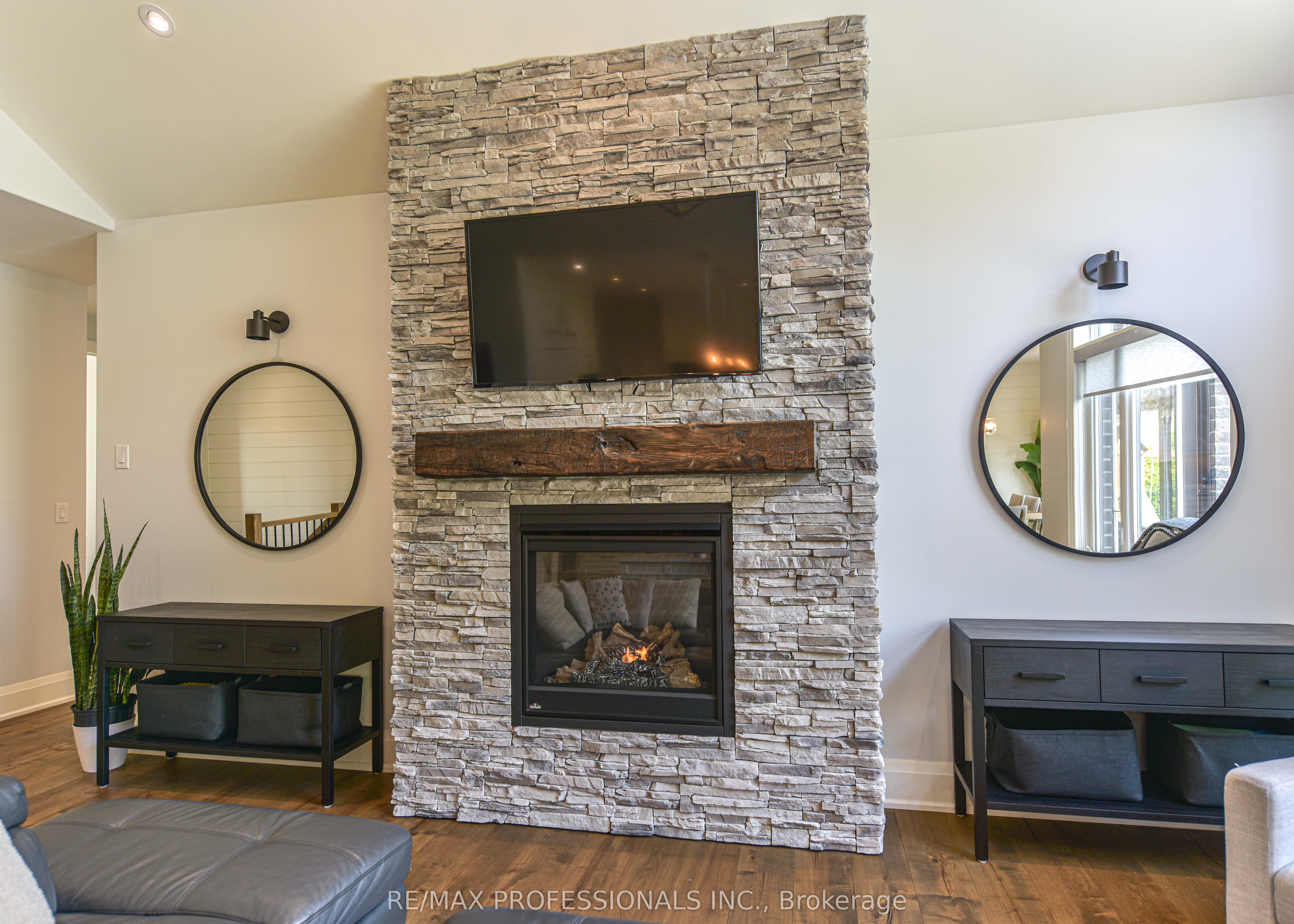 21 Boothby Crescent Property Photo 10