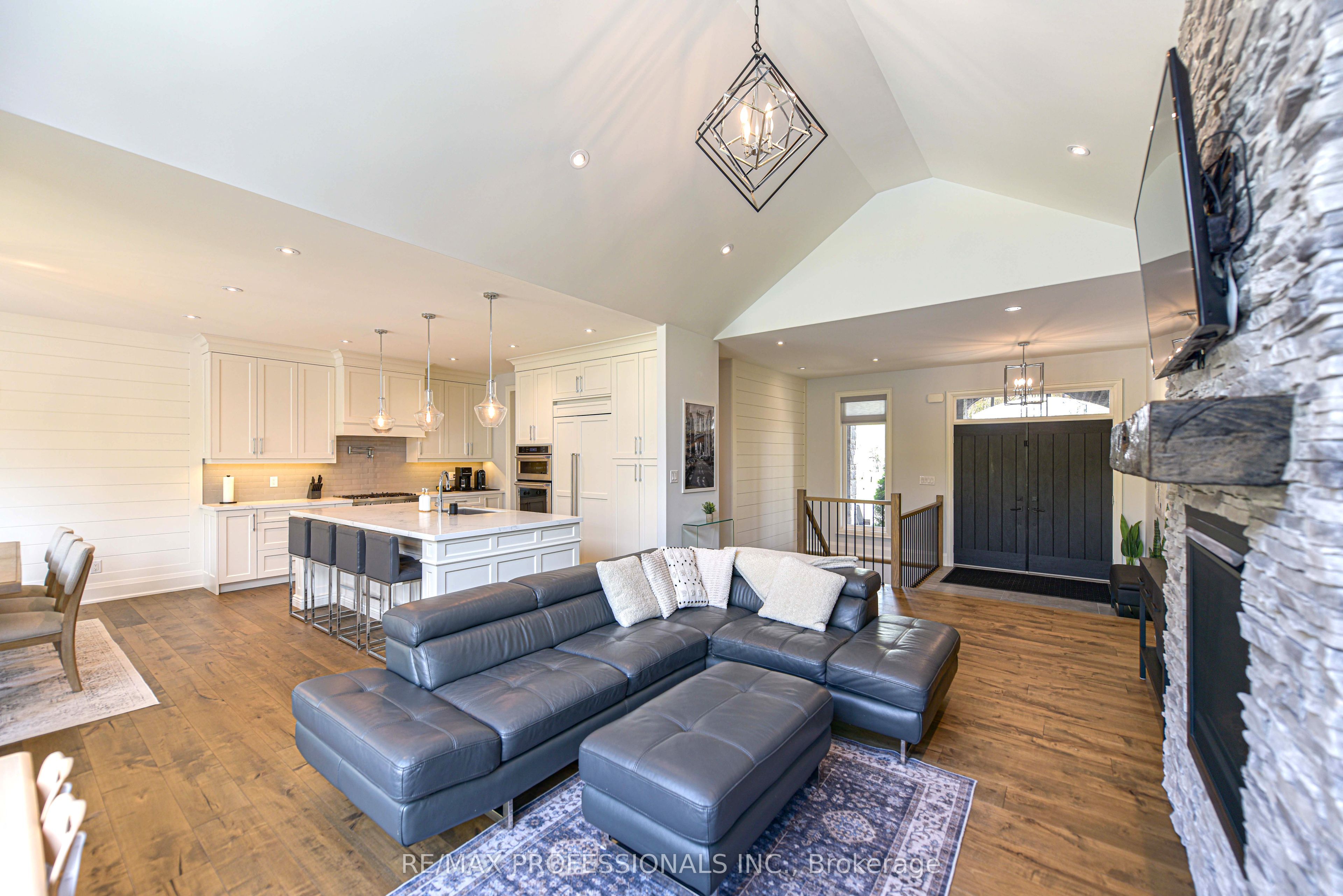 21 Boothby Crescent Property Photo 14