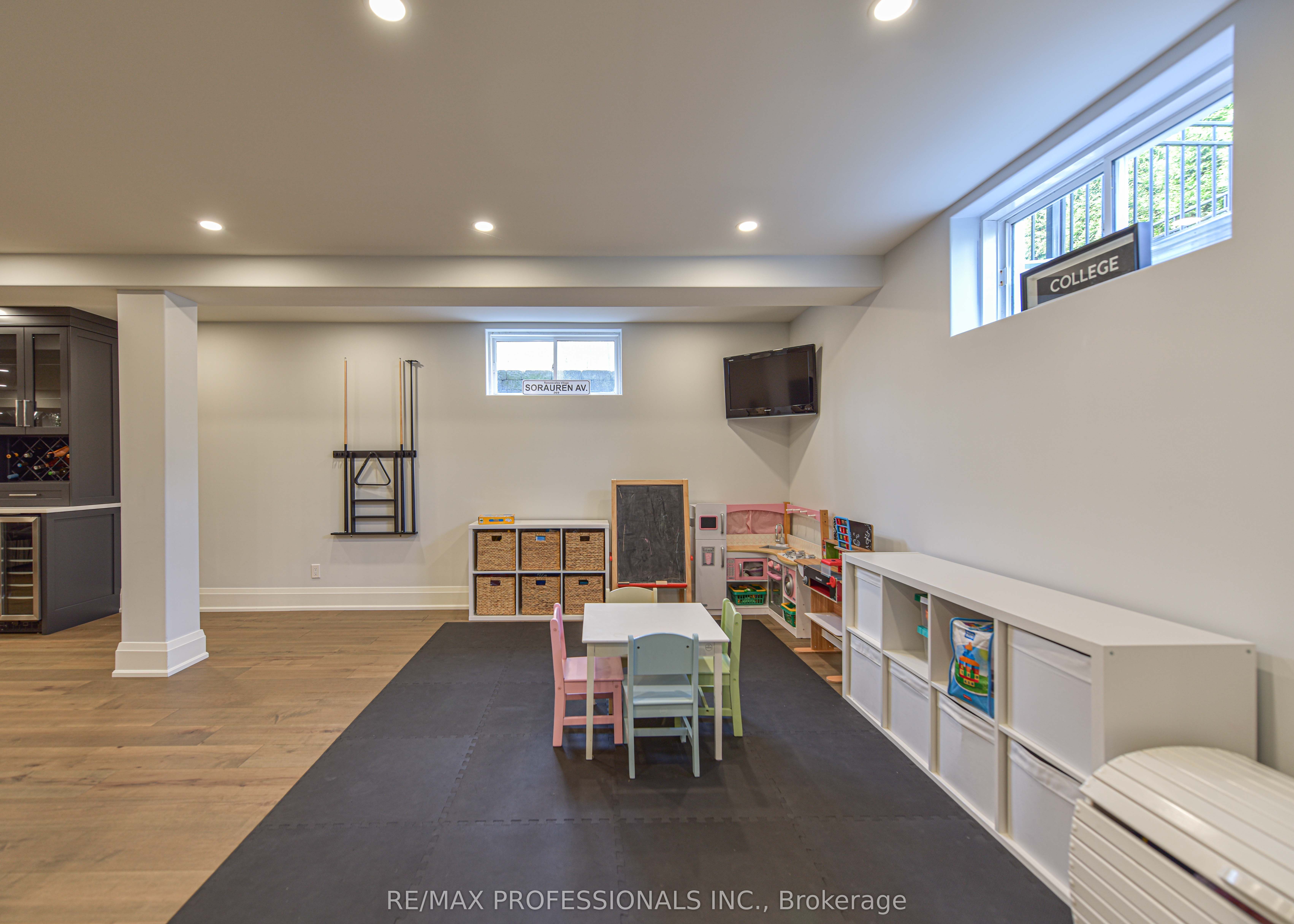 21 Boothby Crescent Property Photo 38
