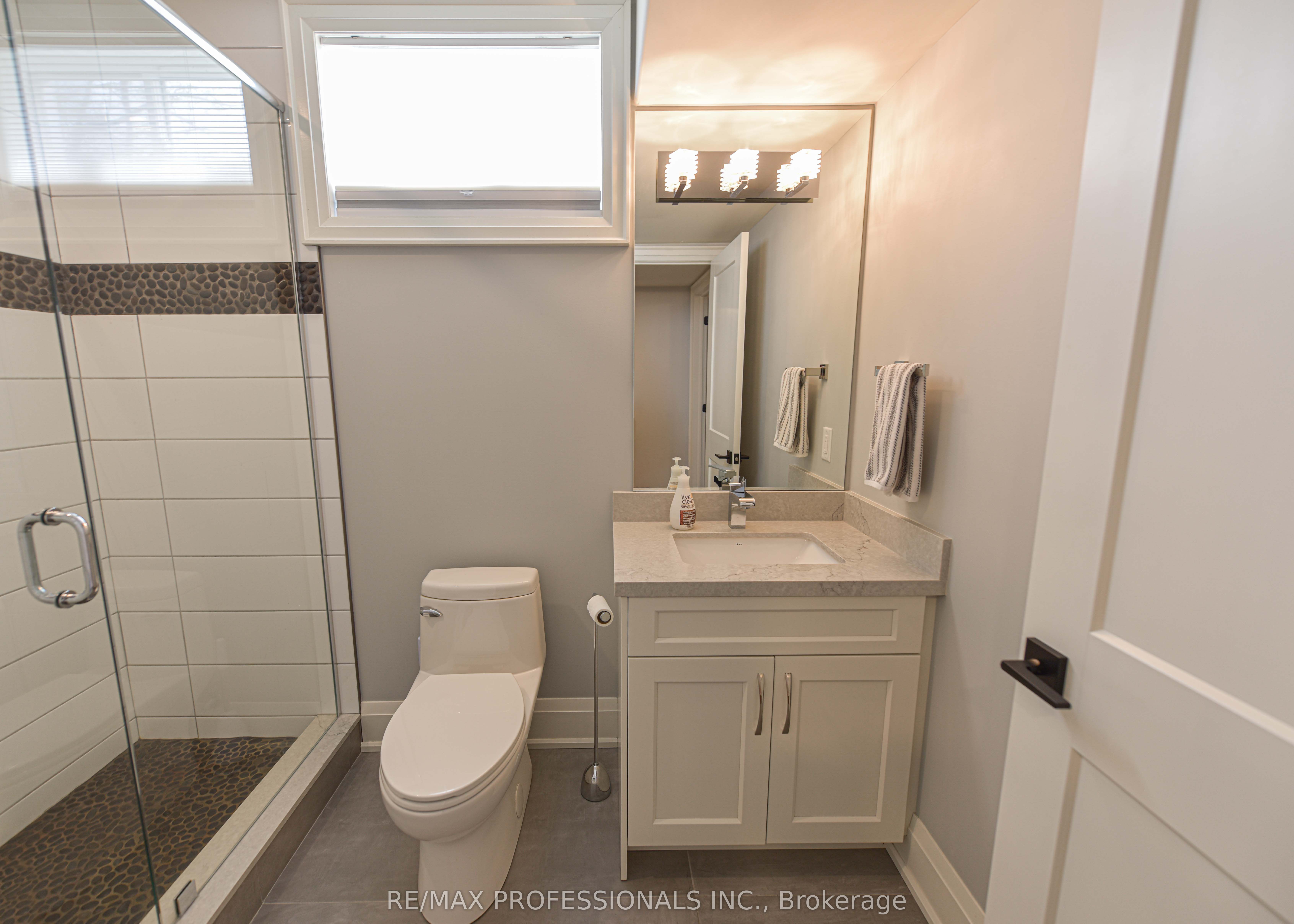 21 Boothby Crescent Property Photo 41