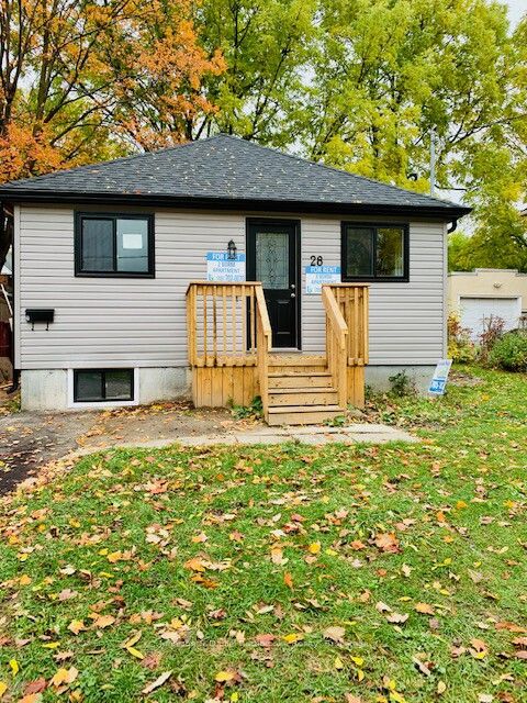 28 Grove Street E Property Photo