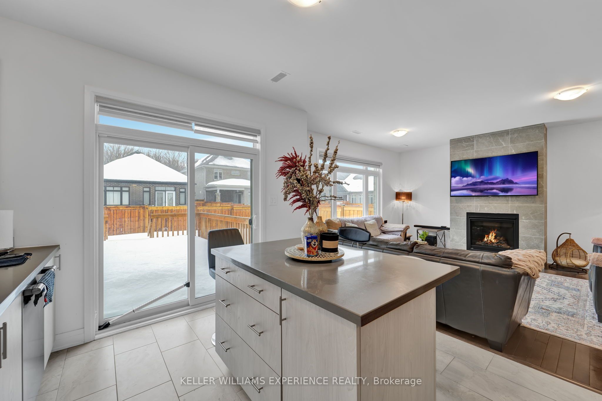 25 Paddington Grove Property Photo 11