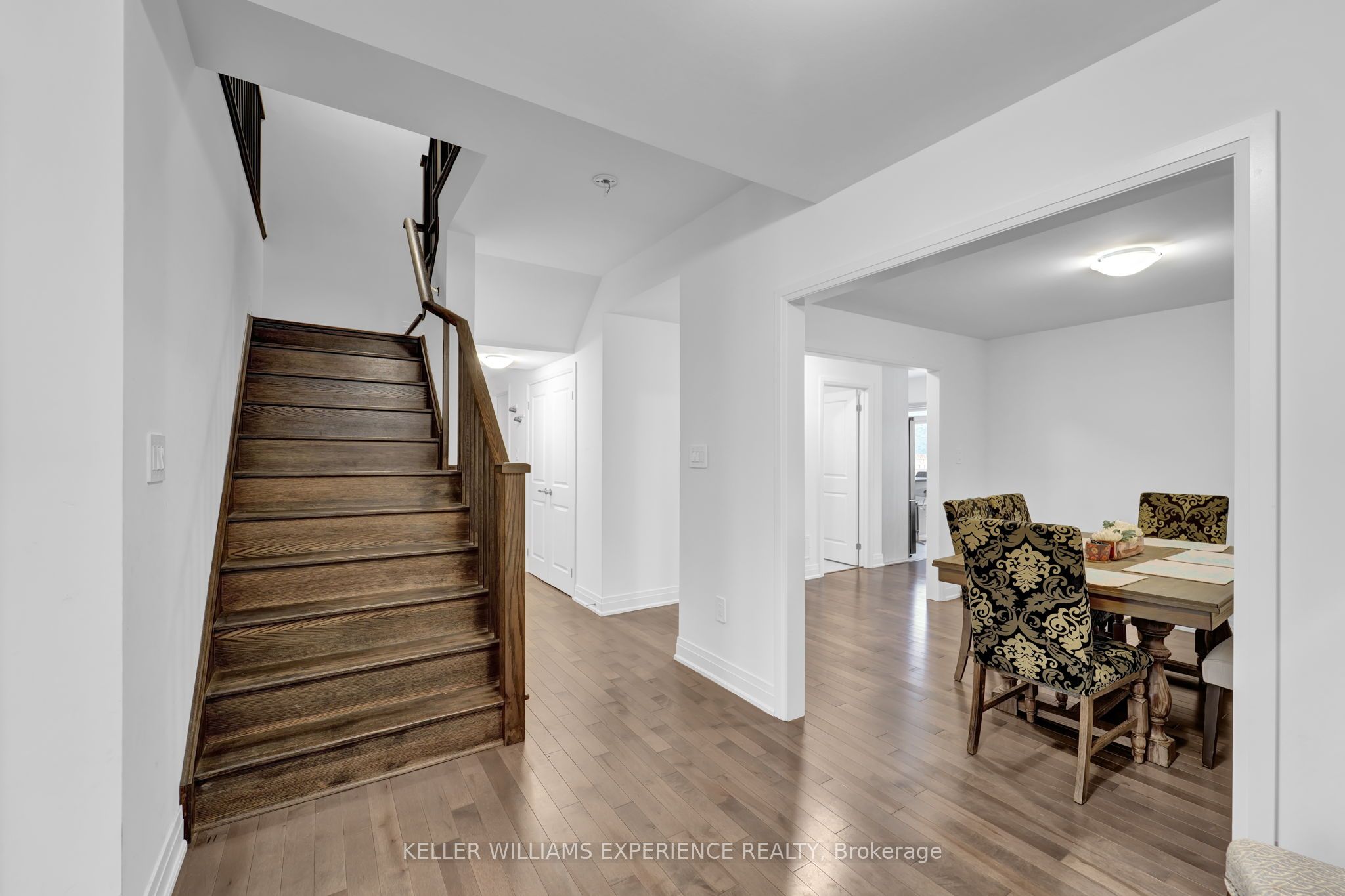 25 Paddington Grove Property Photo 16
