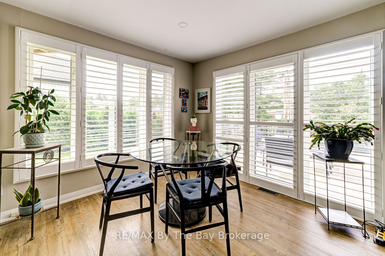 599 Mosley Street Property Photo 20