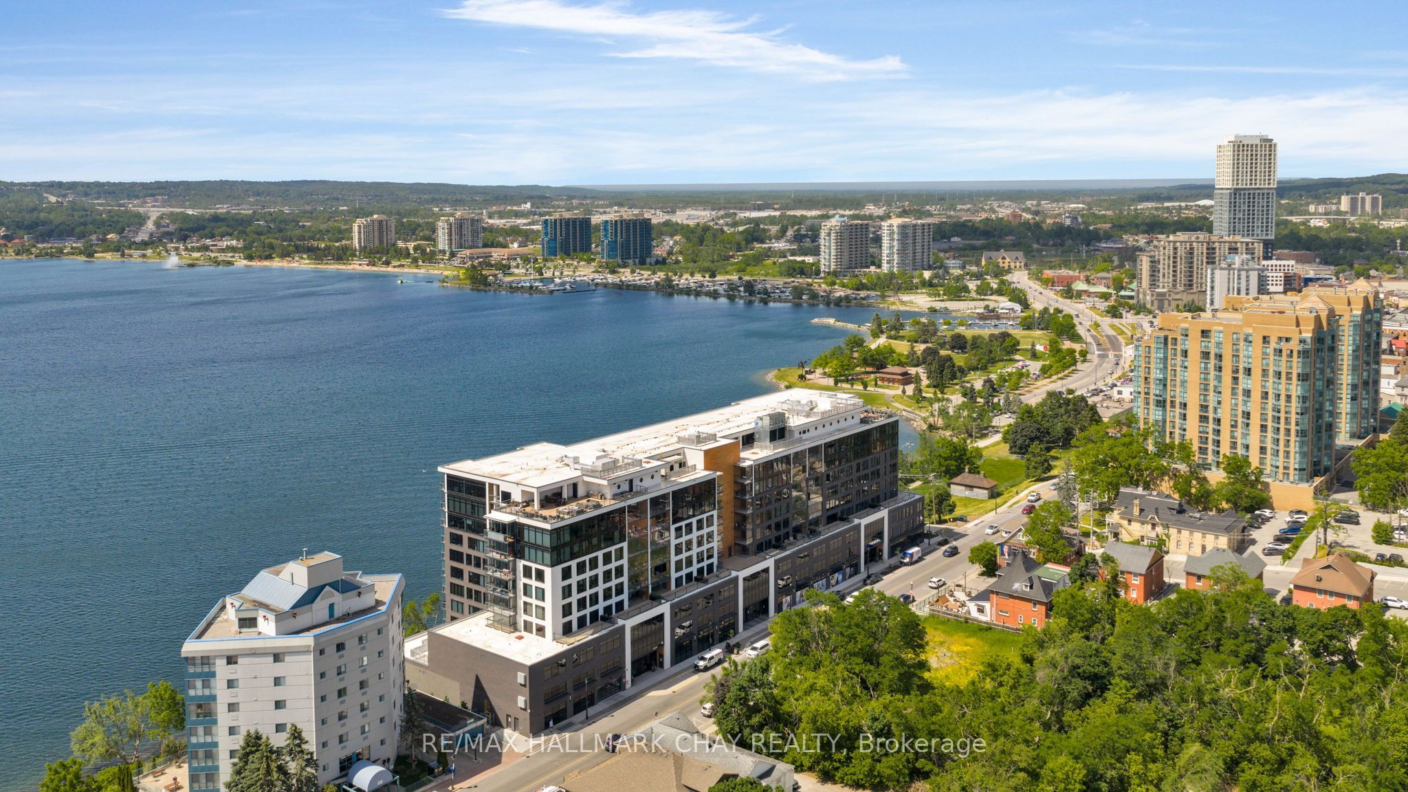 185 Dunlop Street E 810 Property Photo 2