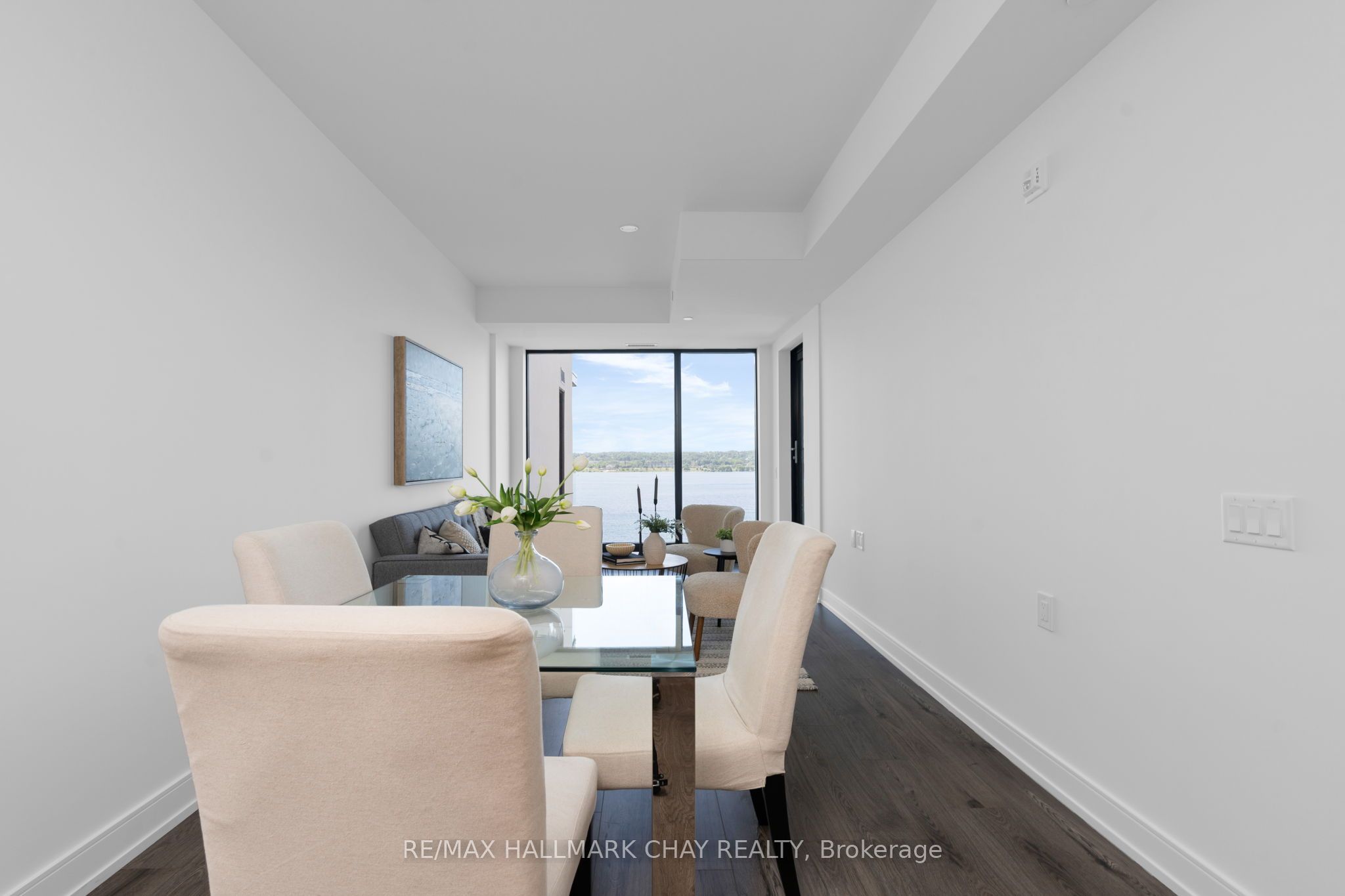 185 Dunlop Street E 810 Property Photo 14