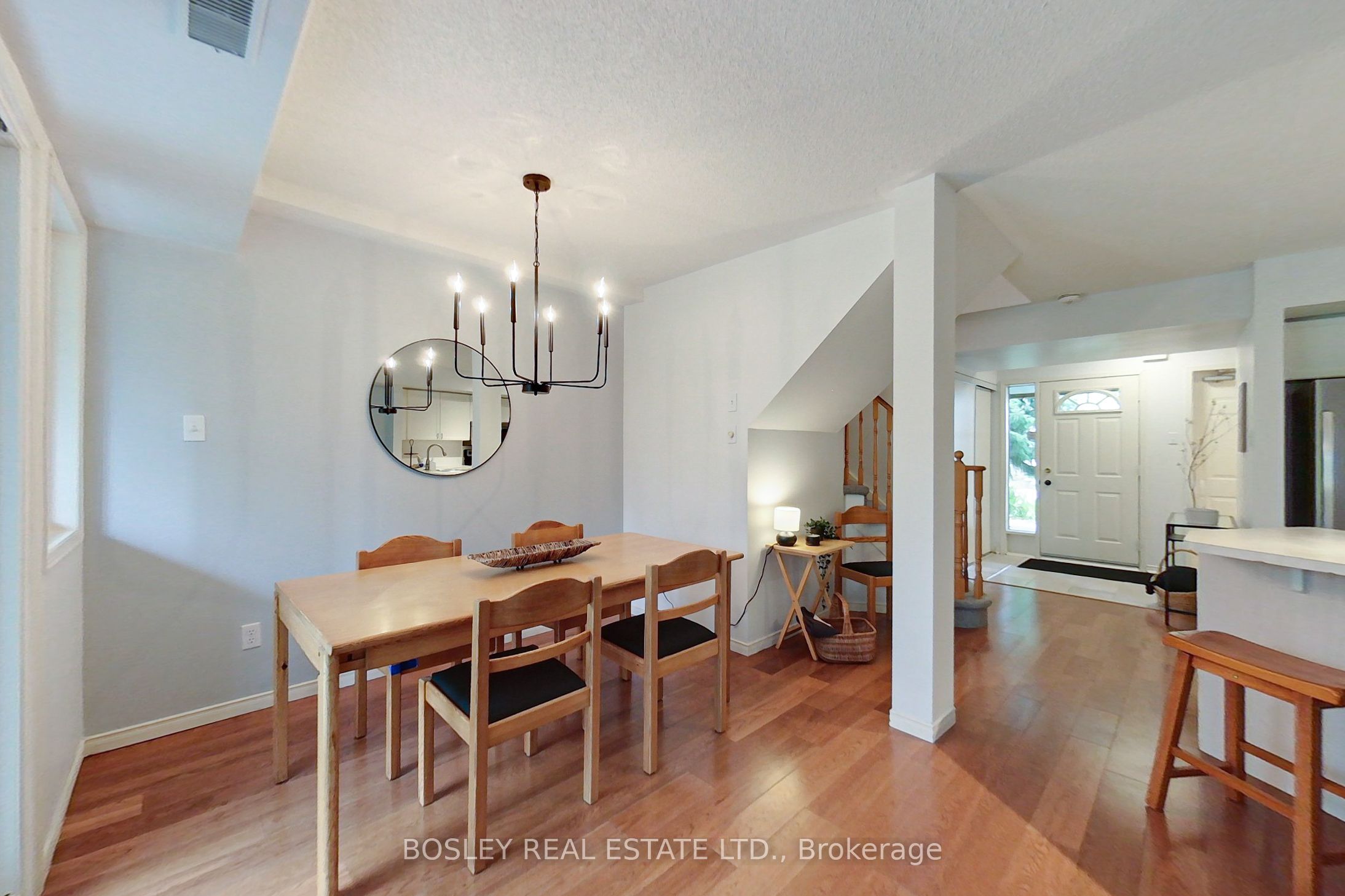 21 Barker Boulevard Property Photo 4
