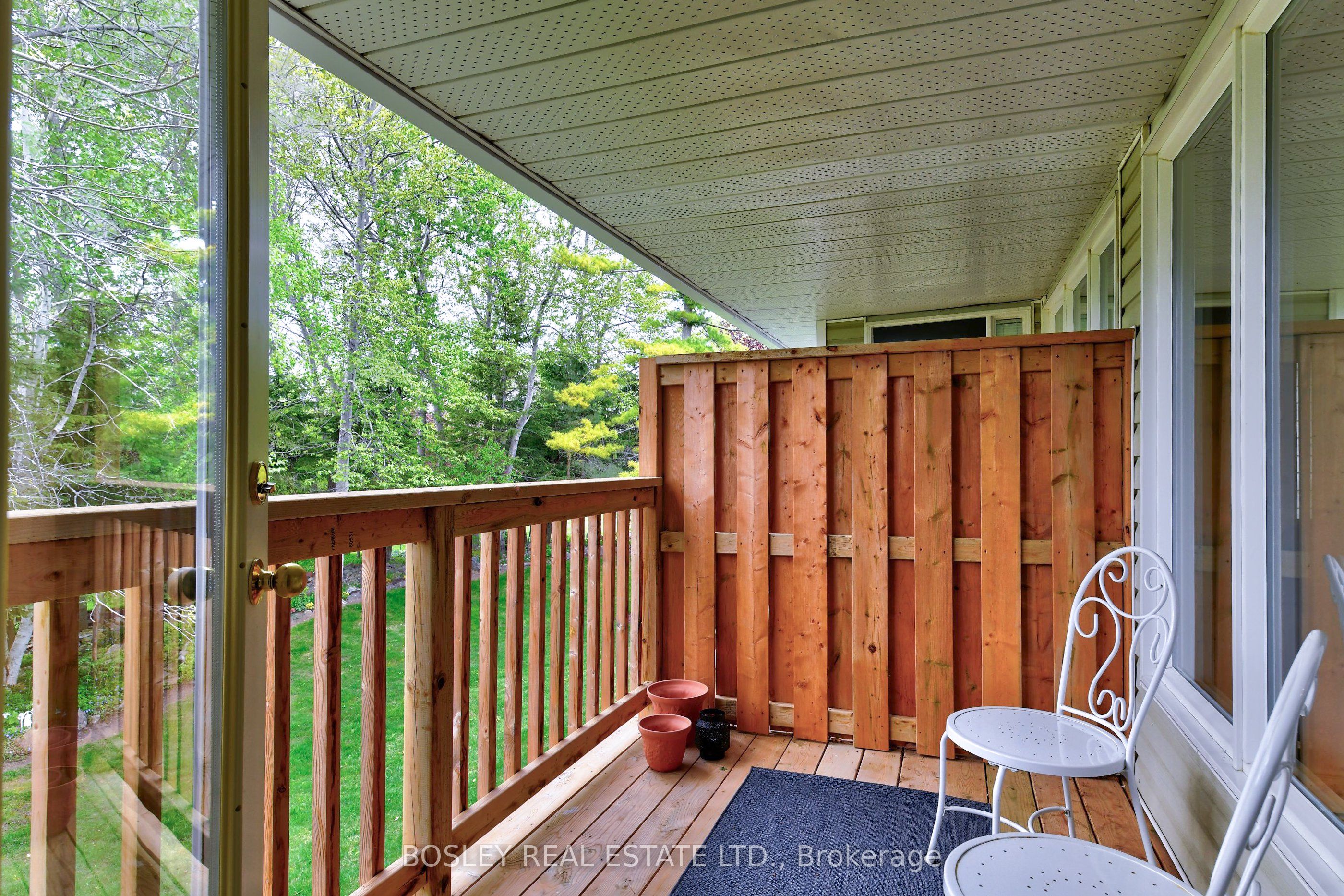 21 Barker Boulevard Property Photo 20