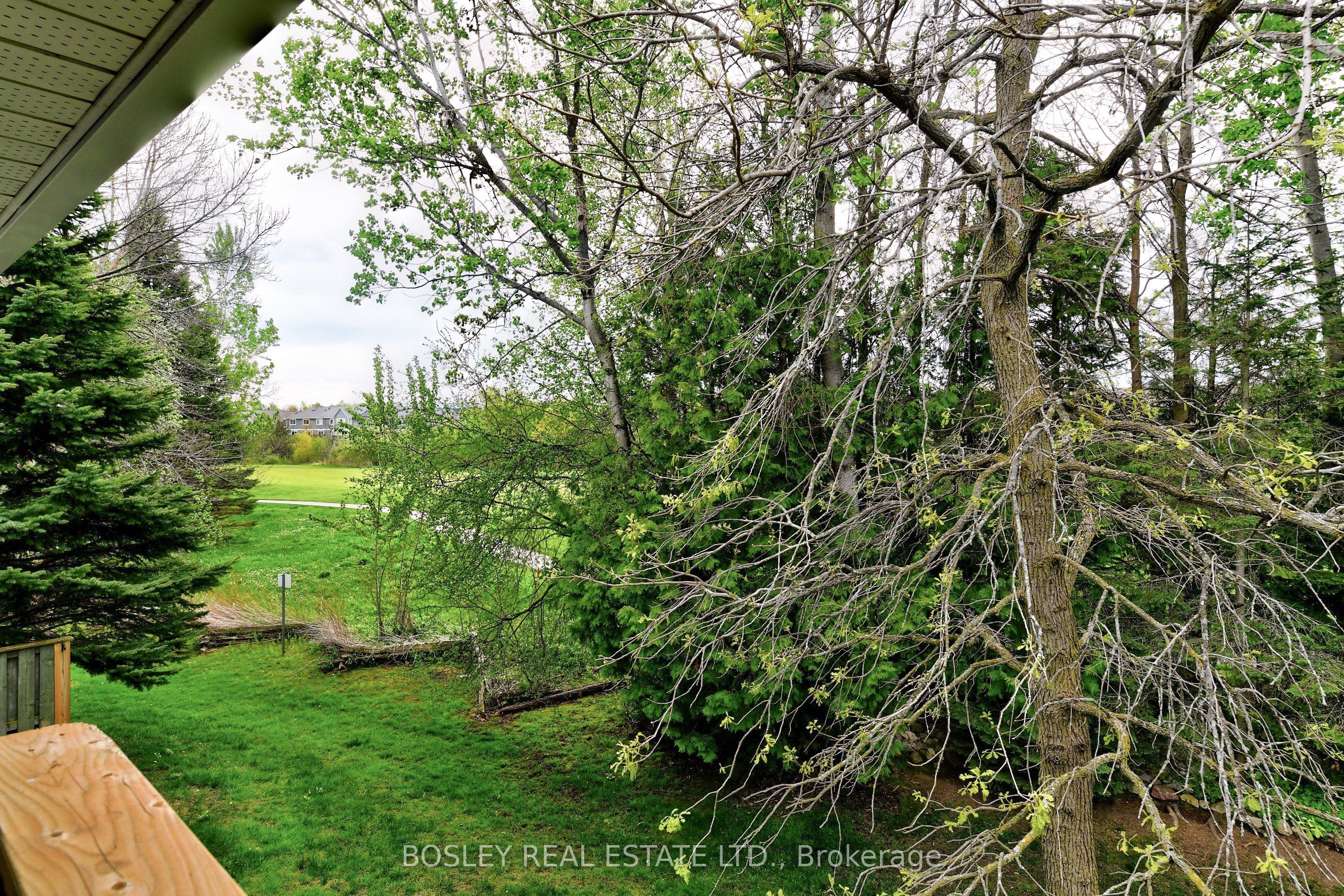 21 Barker Boulevard Property Photo 22