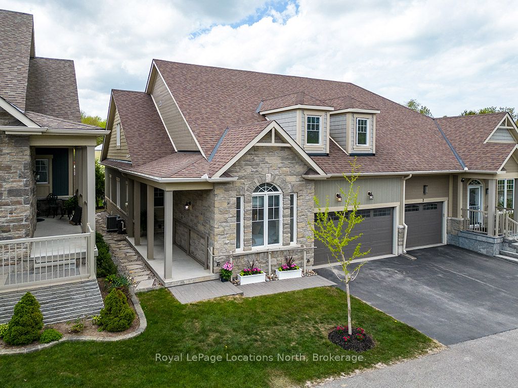 #18 - 4 Kari Crescent Property Photo 1