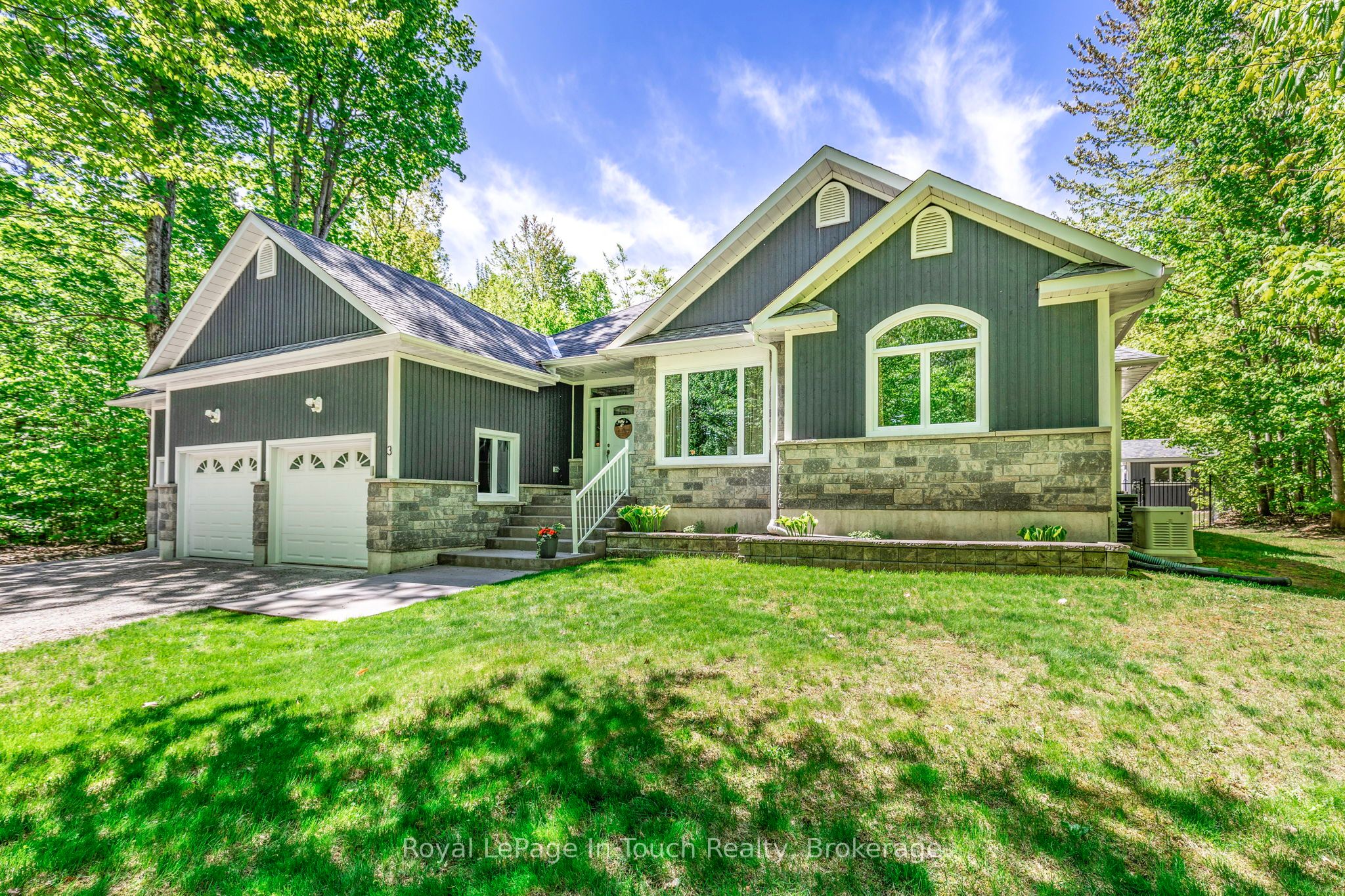 3 Copeland Creek Drive Property Photo 1