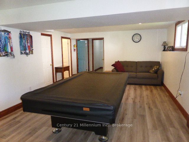 15 Harbour Crescent Property Photo 24