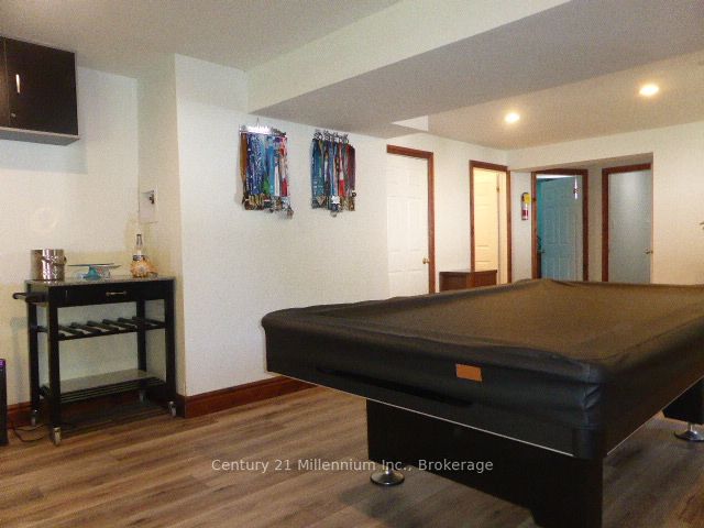 15 Harbour Crescent Property Photo 25