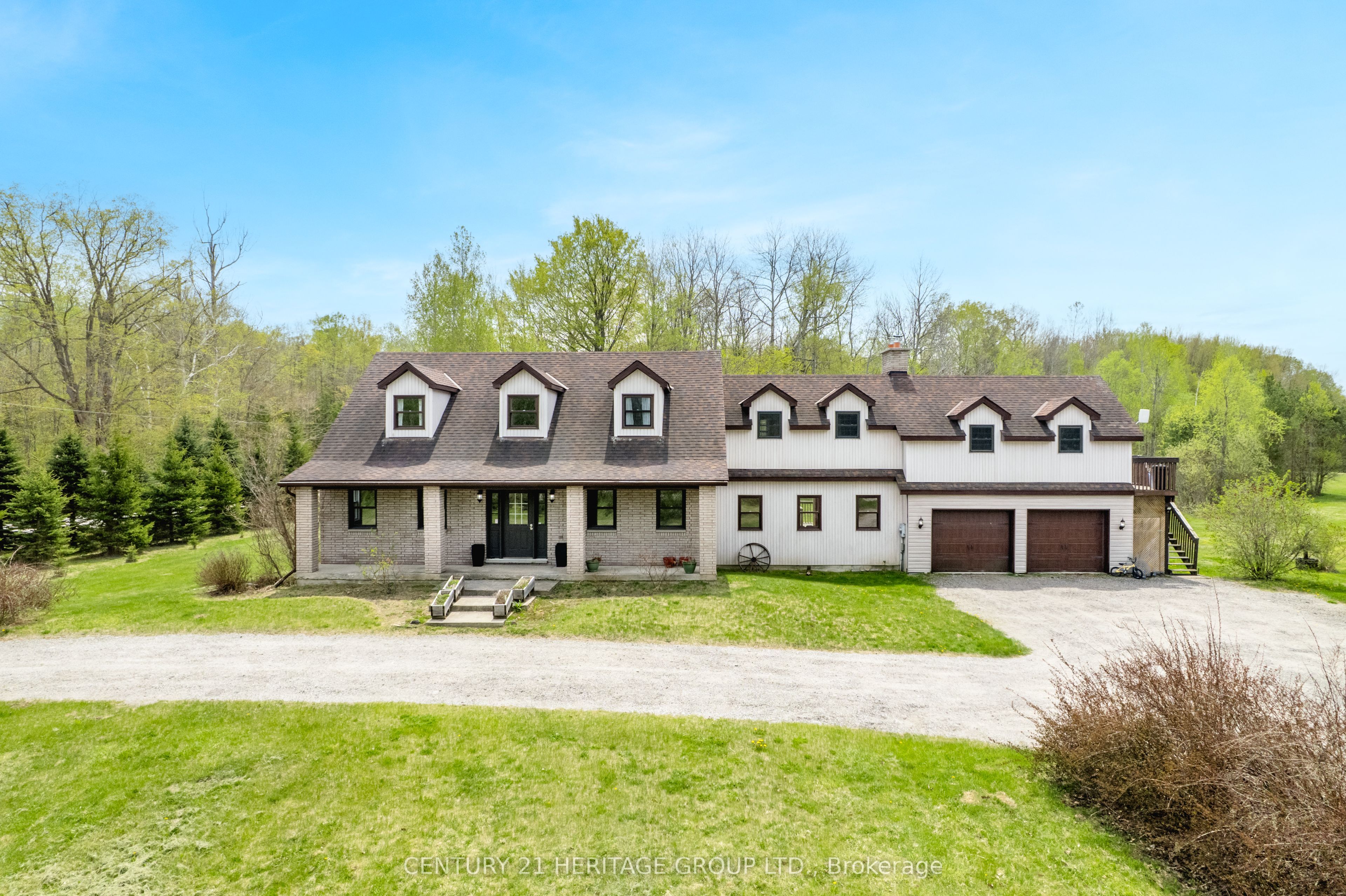3081 Hogback Road Property Photo 1