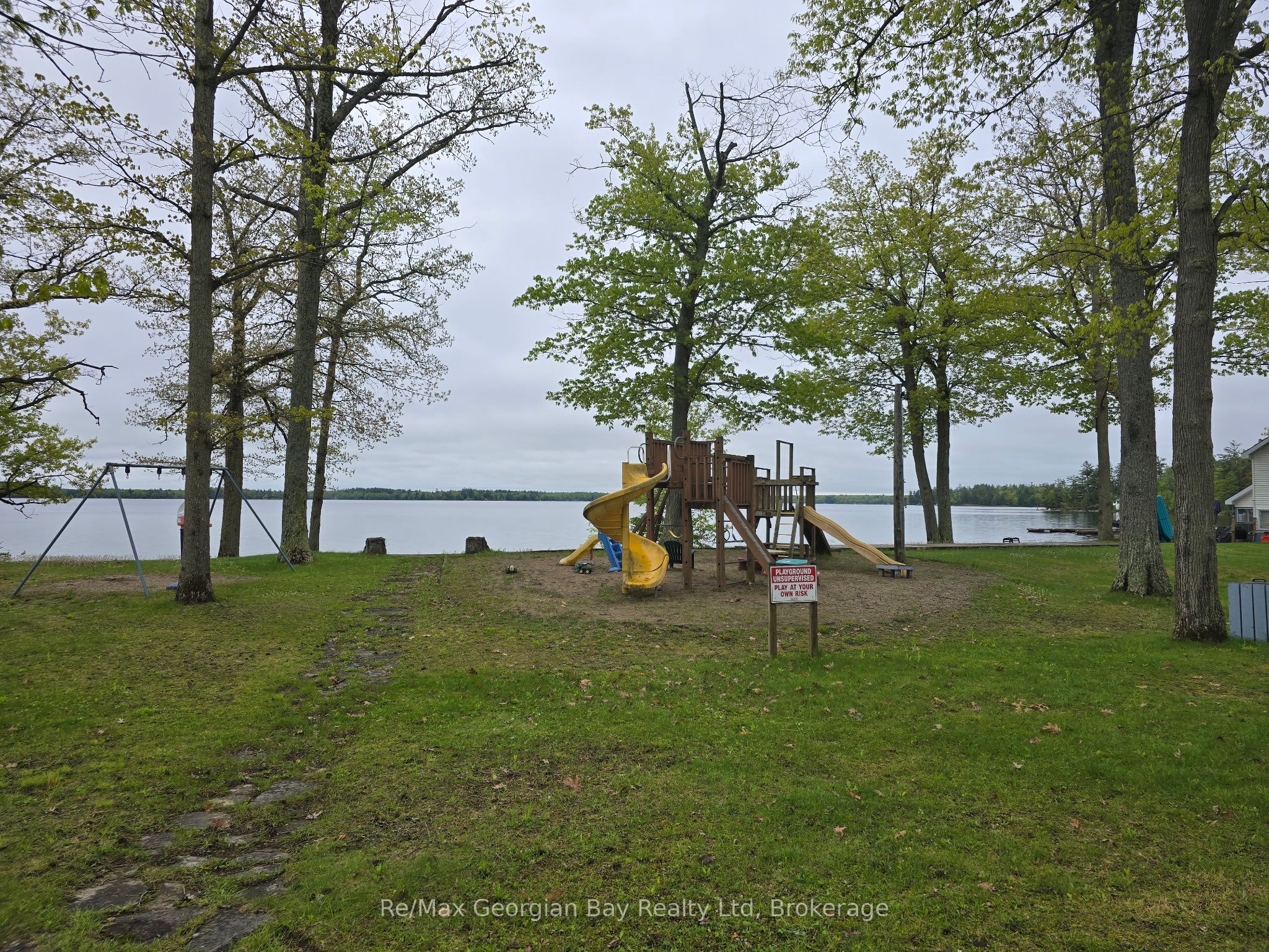#beach Chalet #3 - 1230 Grandview Lodge Road Property Photo 40