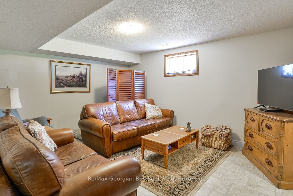 30 Sumac Crescent Property Photo 27