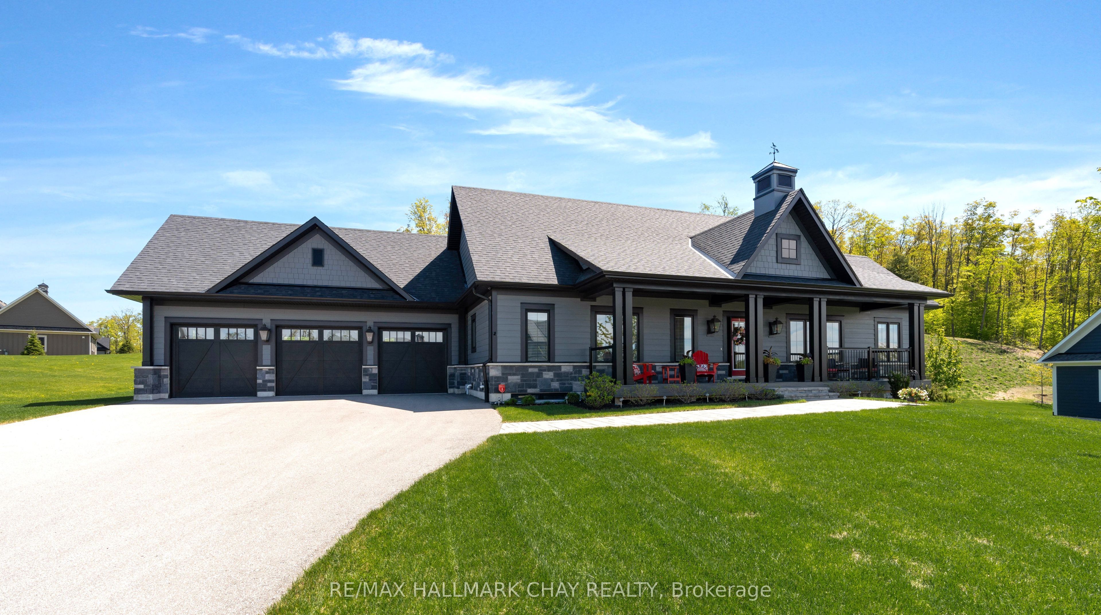 43 Thoroughbred Dr Property Photo 1