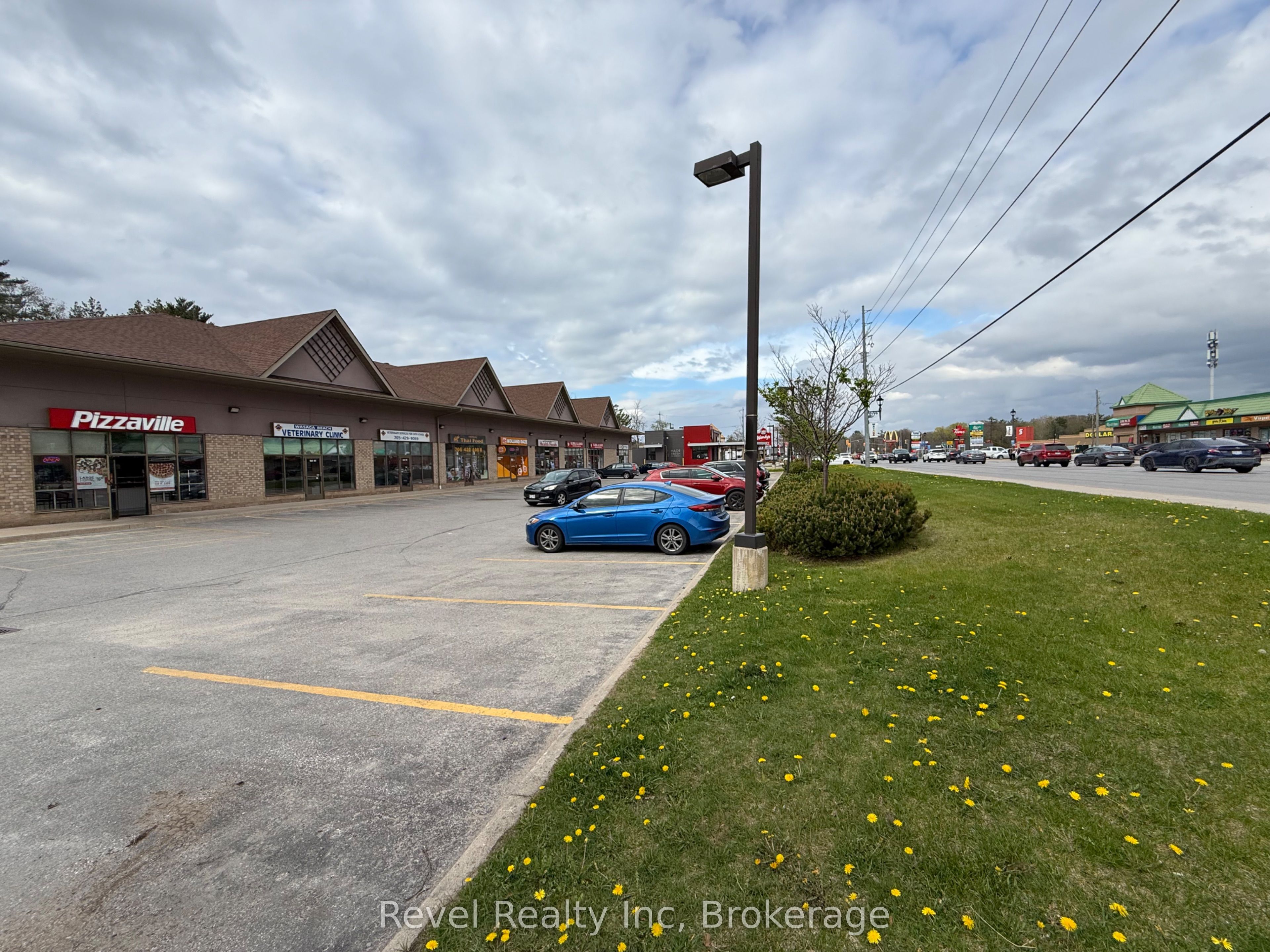 1288 Mosley Street Unit 3 Property Photo 2