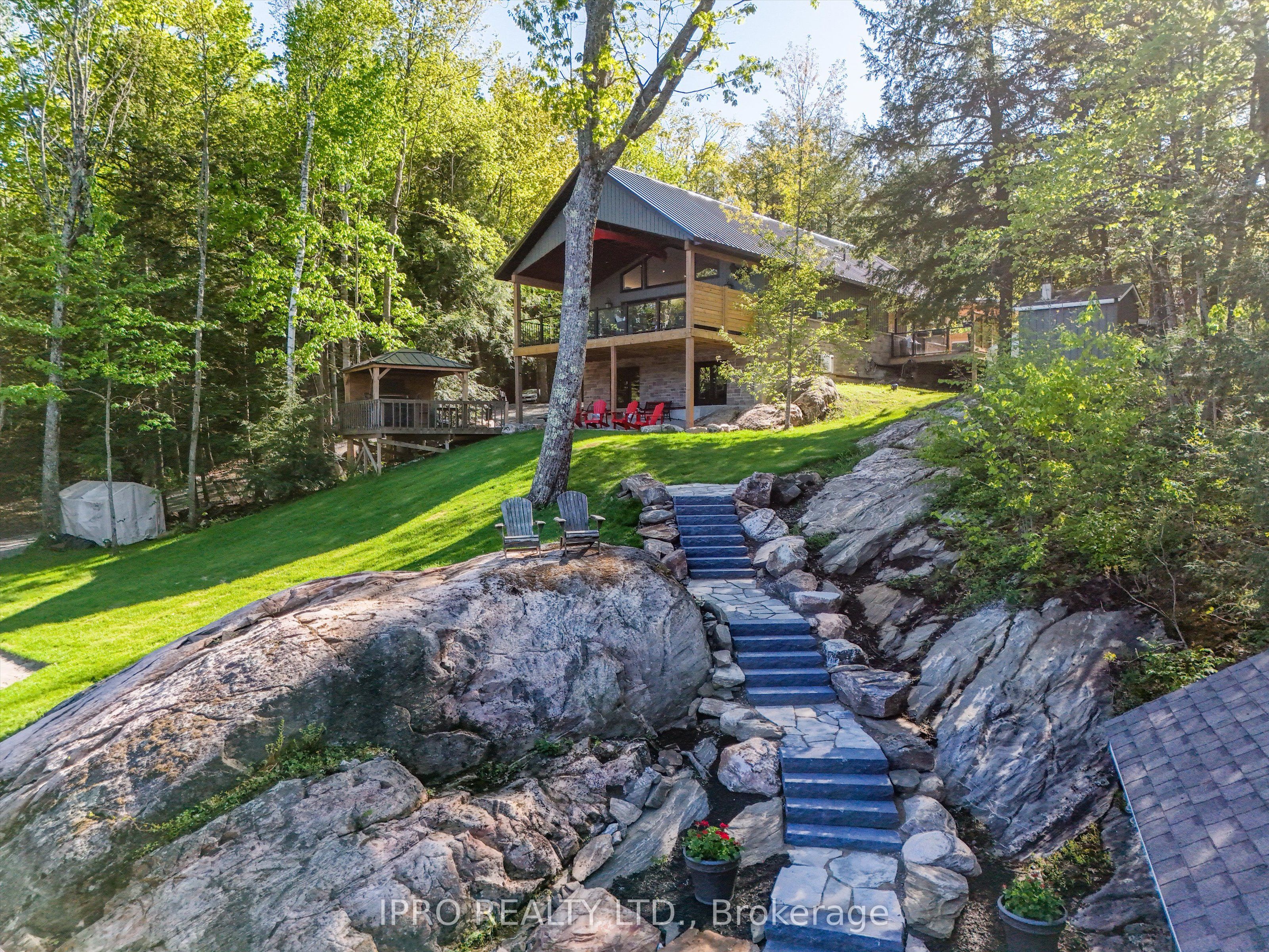 1907 Island Road Property Photo 2