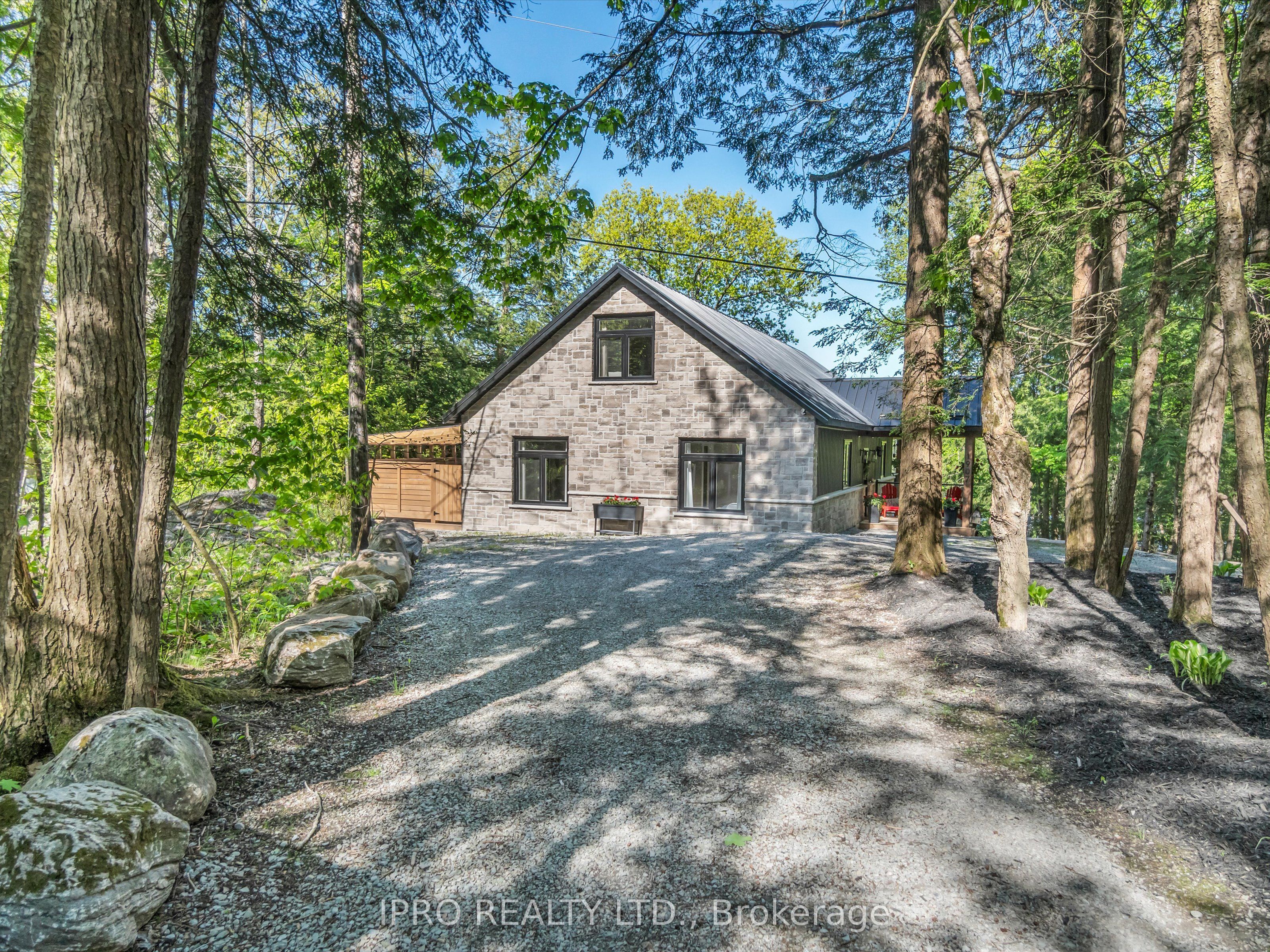 1907 Island Road Property Photo 10