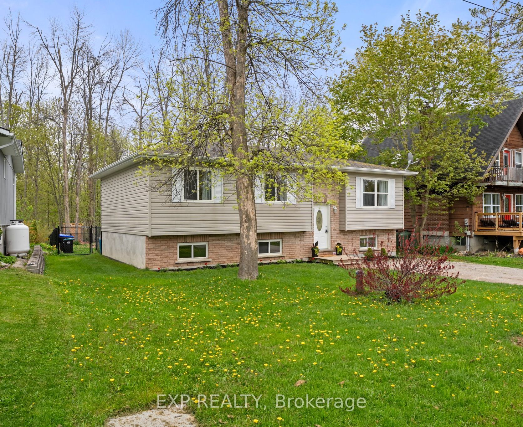 3995 Woodland Drive Property Photo 5