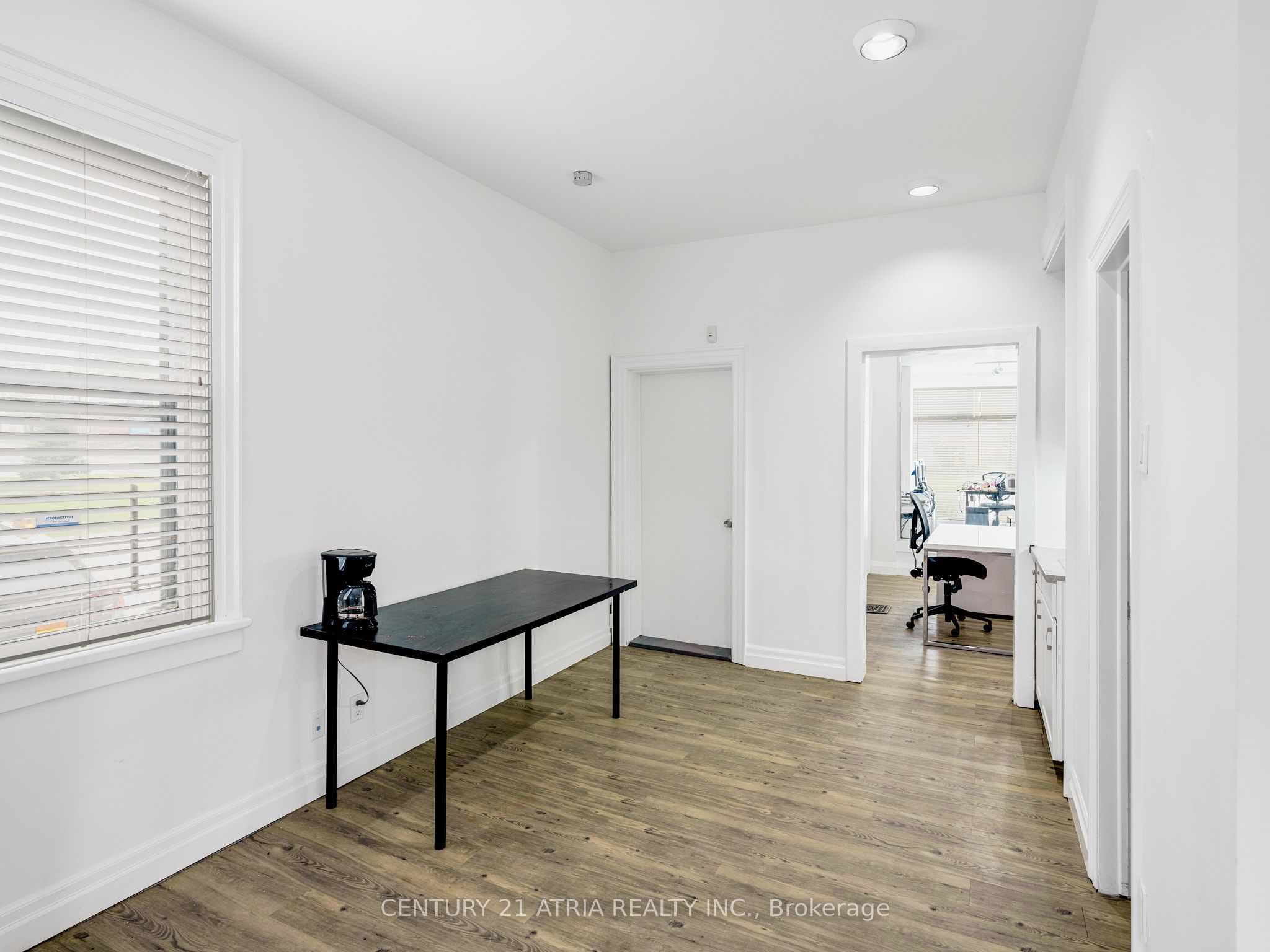 174 Bayfield St Property Photo 26