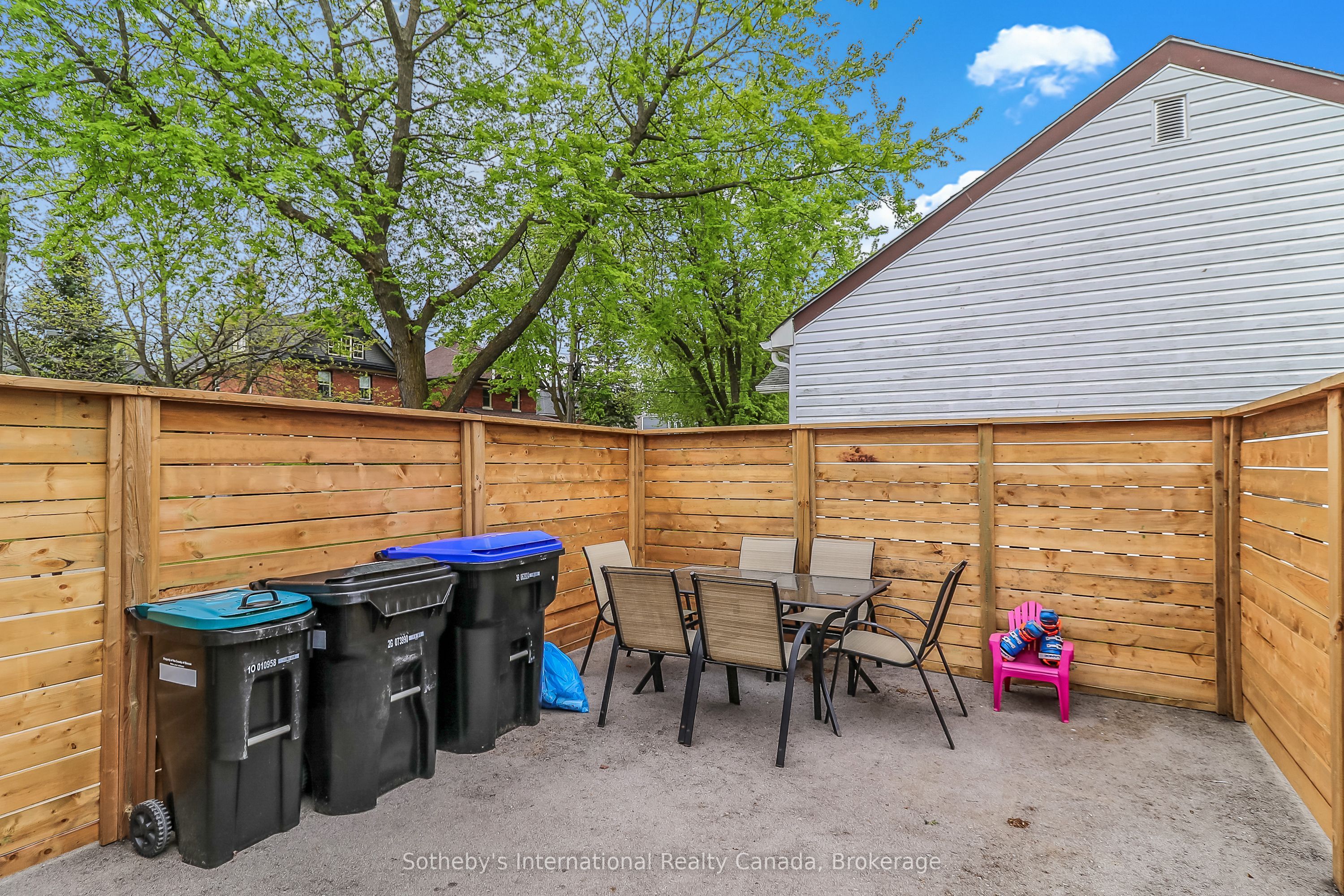 #a&b - 218 Fifth Street Property Photo 24