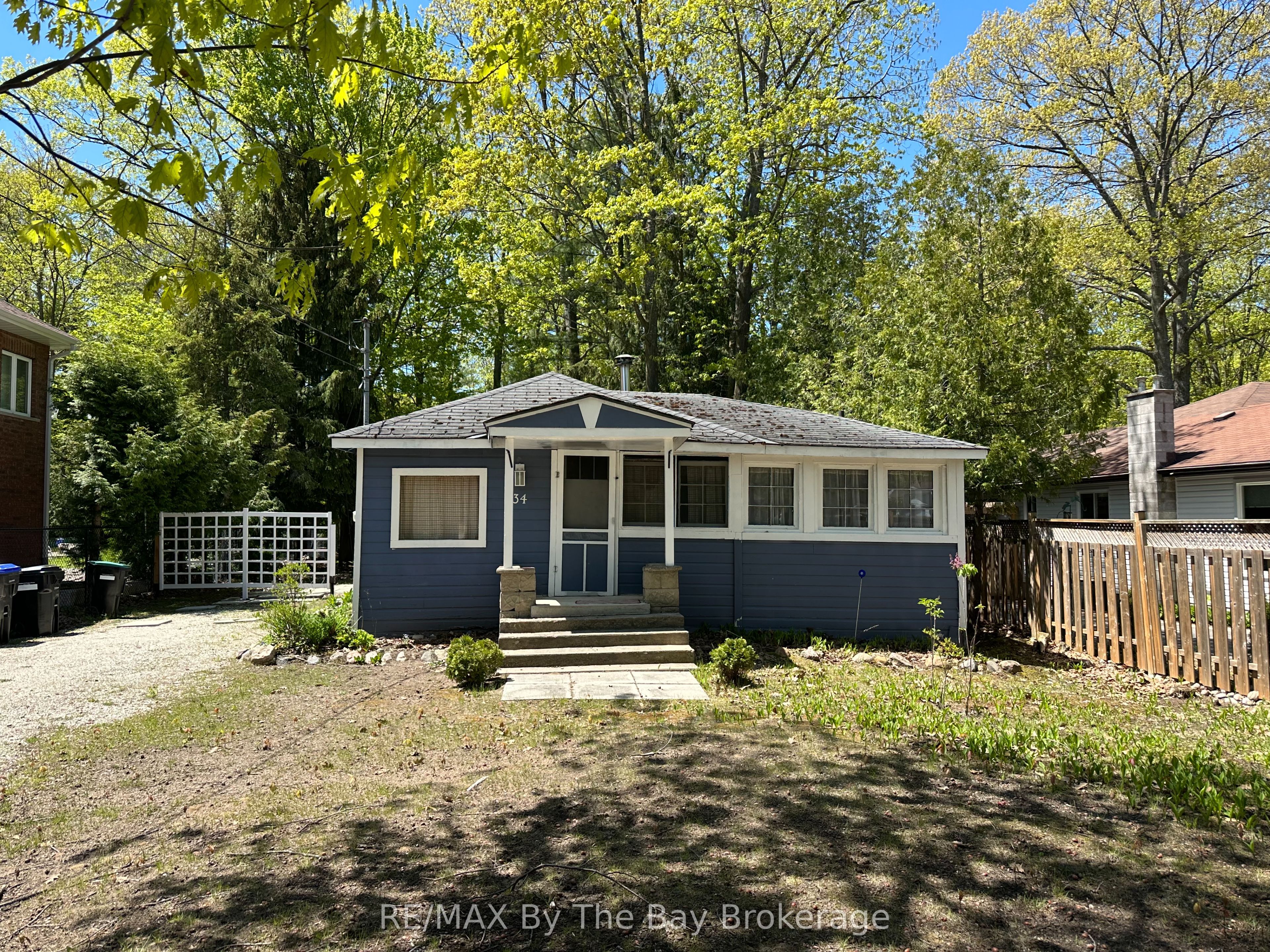 134 Sunnidale Road Property Photo 1