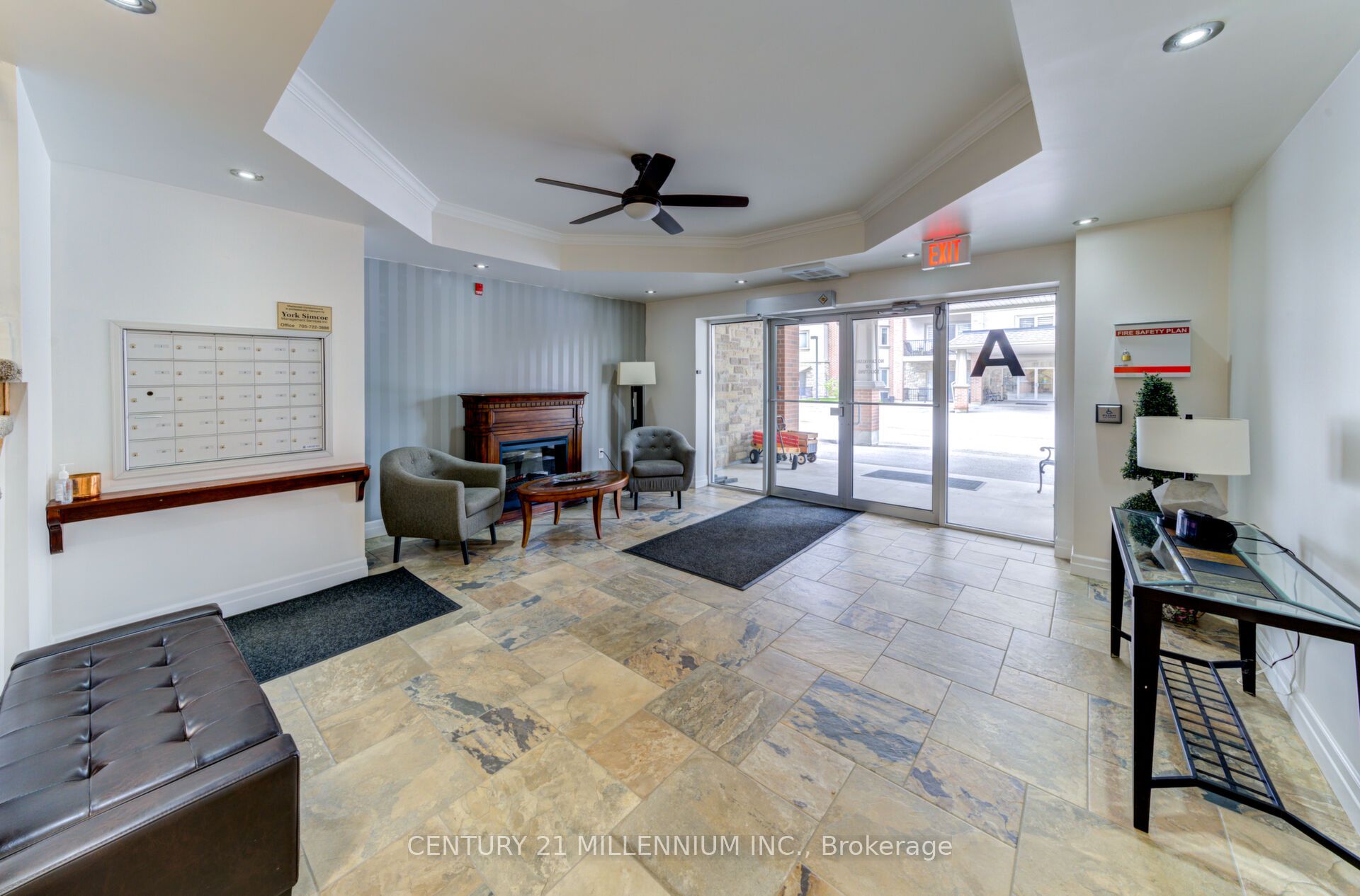 19a Yonge Street N 208 Property Photo 7