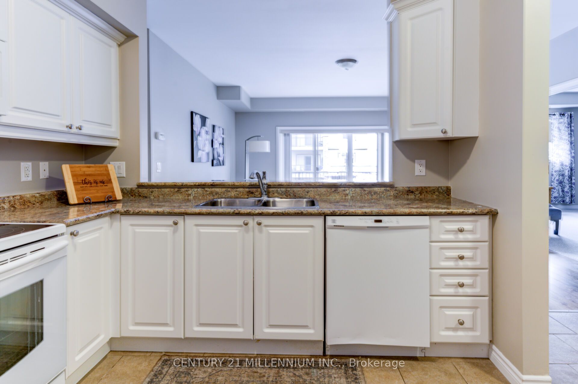 19a Yonge Street N 208 Property Photo 12