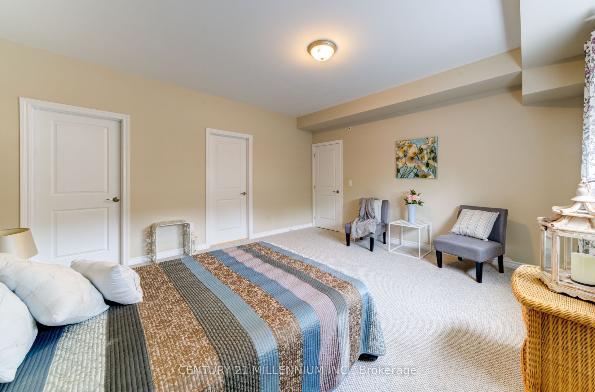 19a Yonge Street N 208 Property Photo 22
