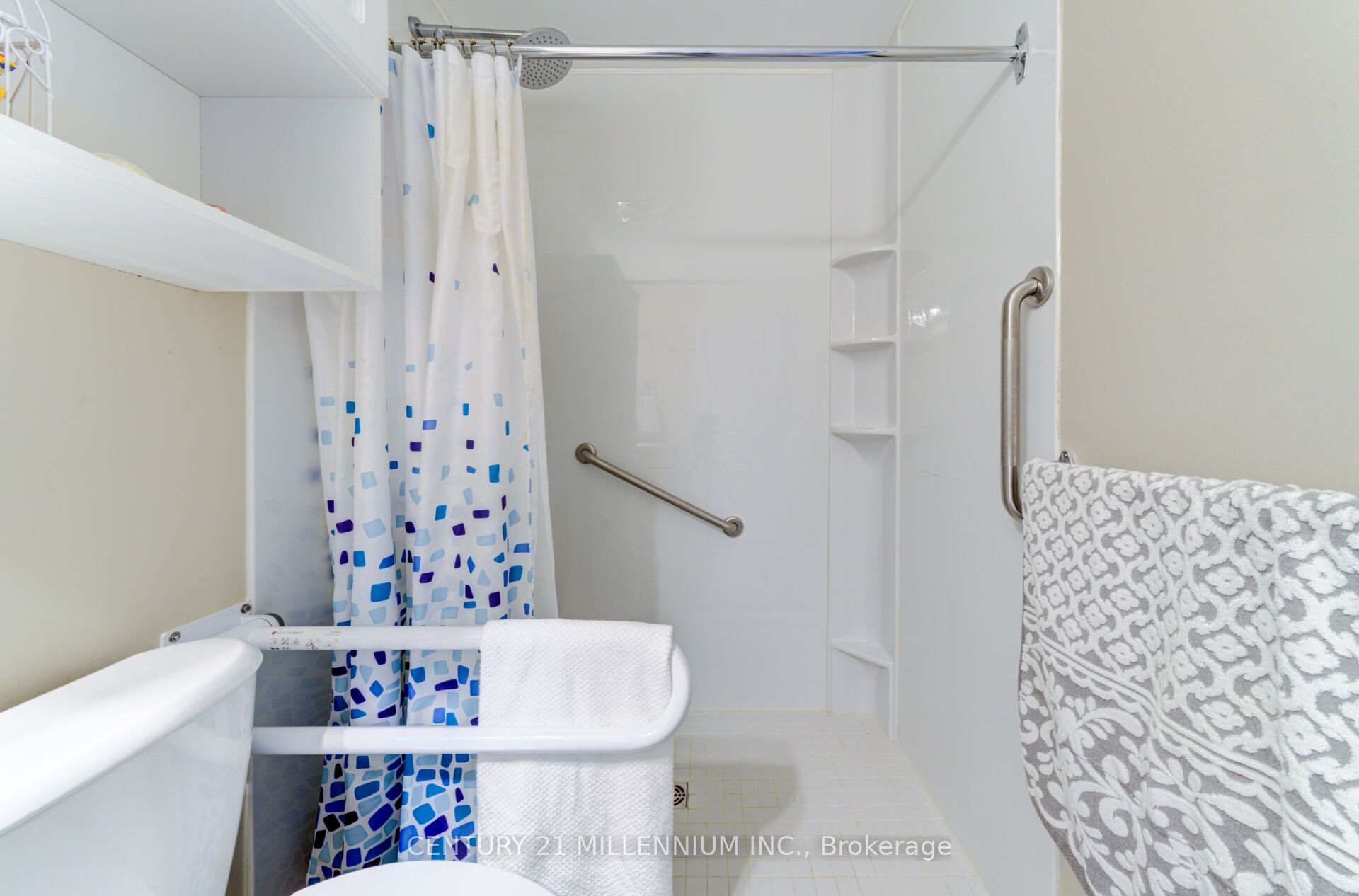 19a Yonge Street N 208 Property Photo 25