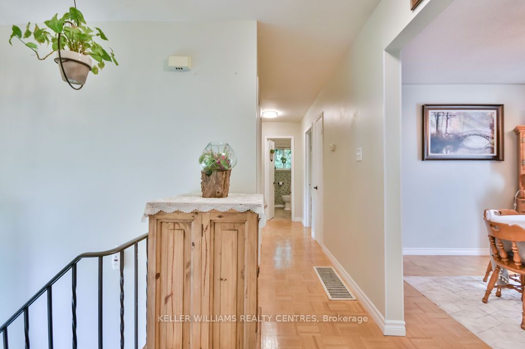 658 Manly Street Property Photo 6