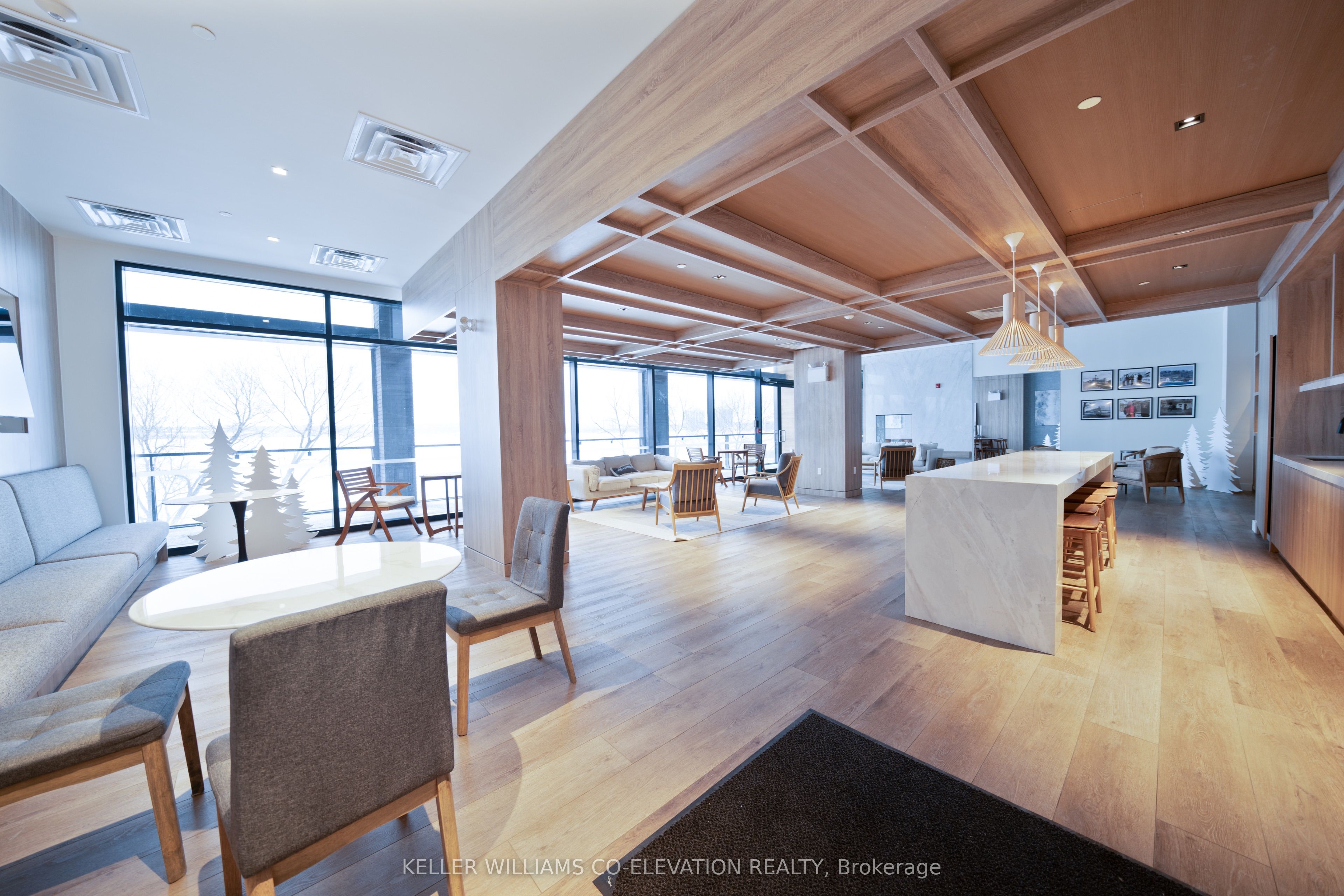 185 Dunlop Street E 414 Property Photo 25