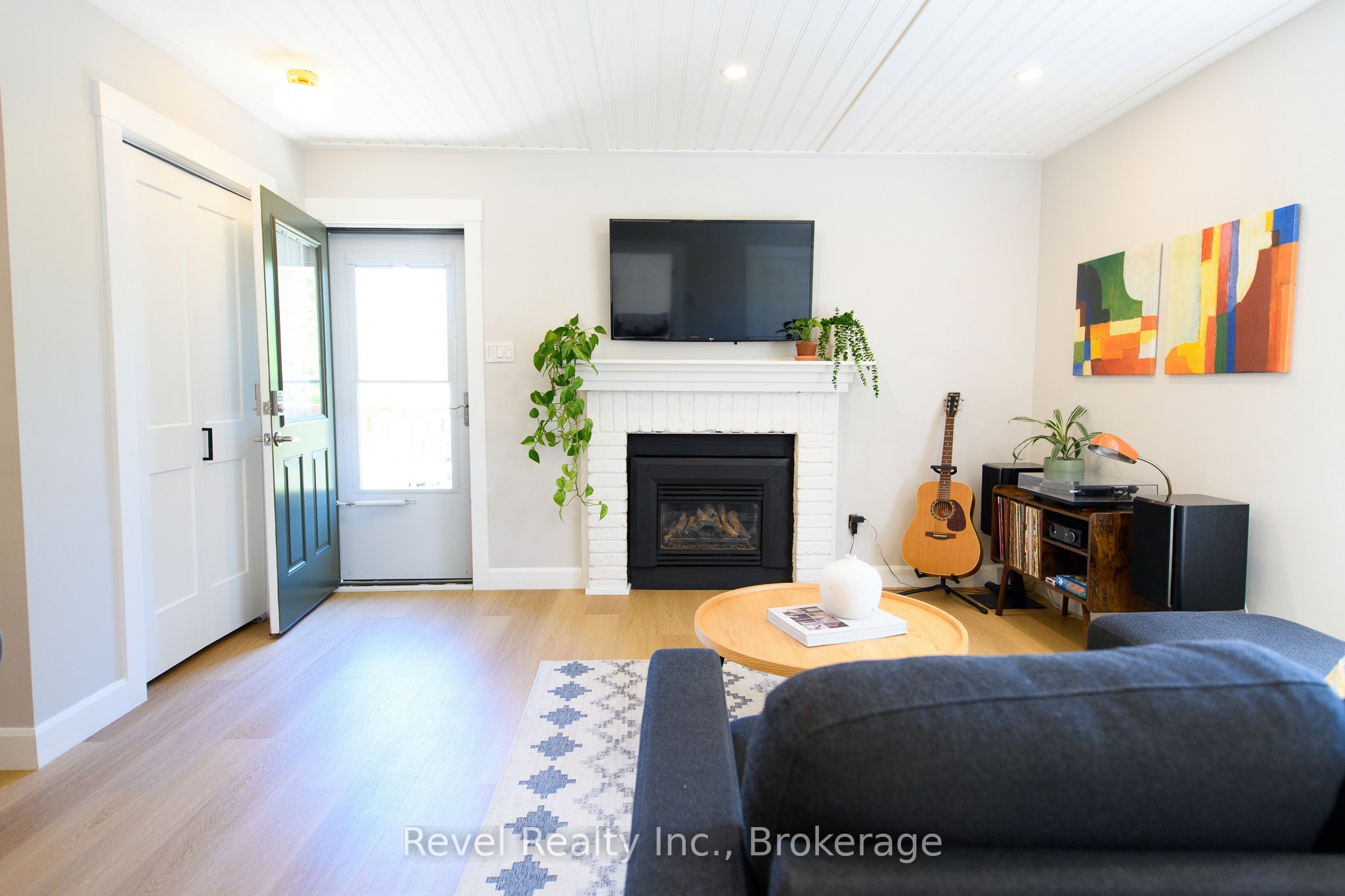 15 Dawson Drive 1 Property Photo 12