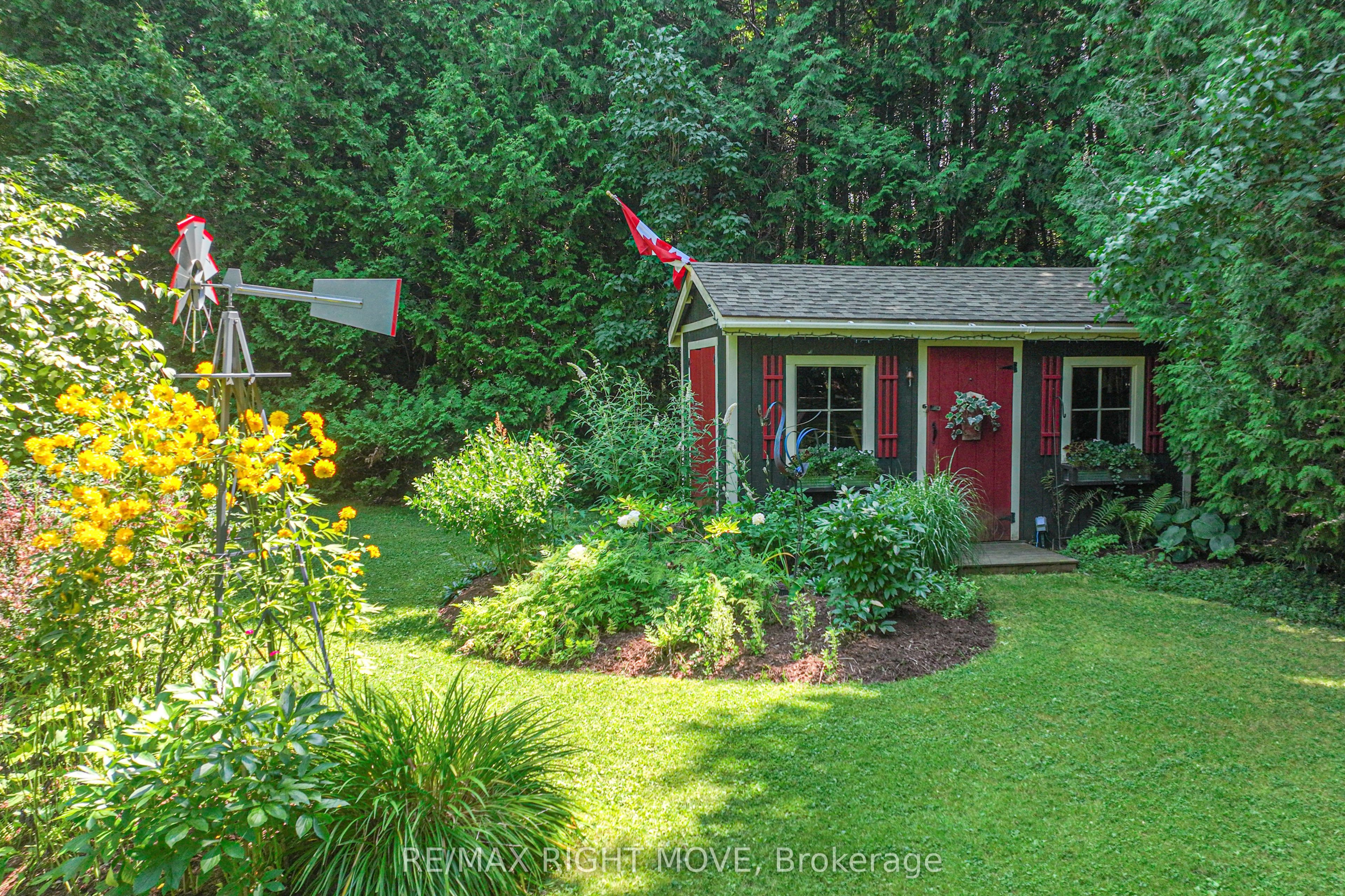 1613 Mt. St. Louis Road E Property Photo 8