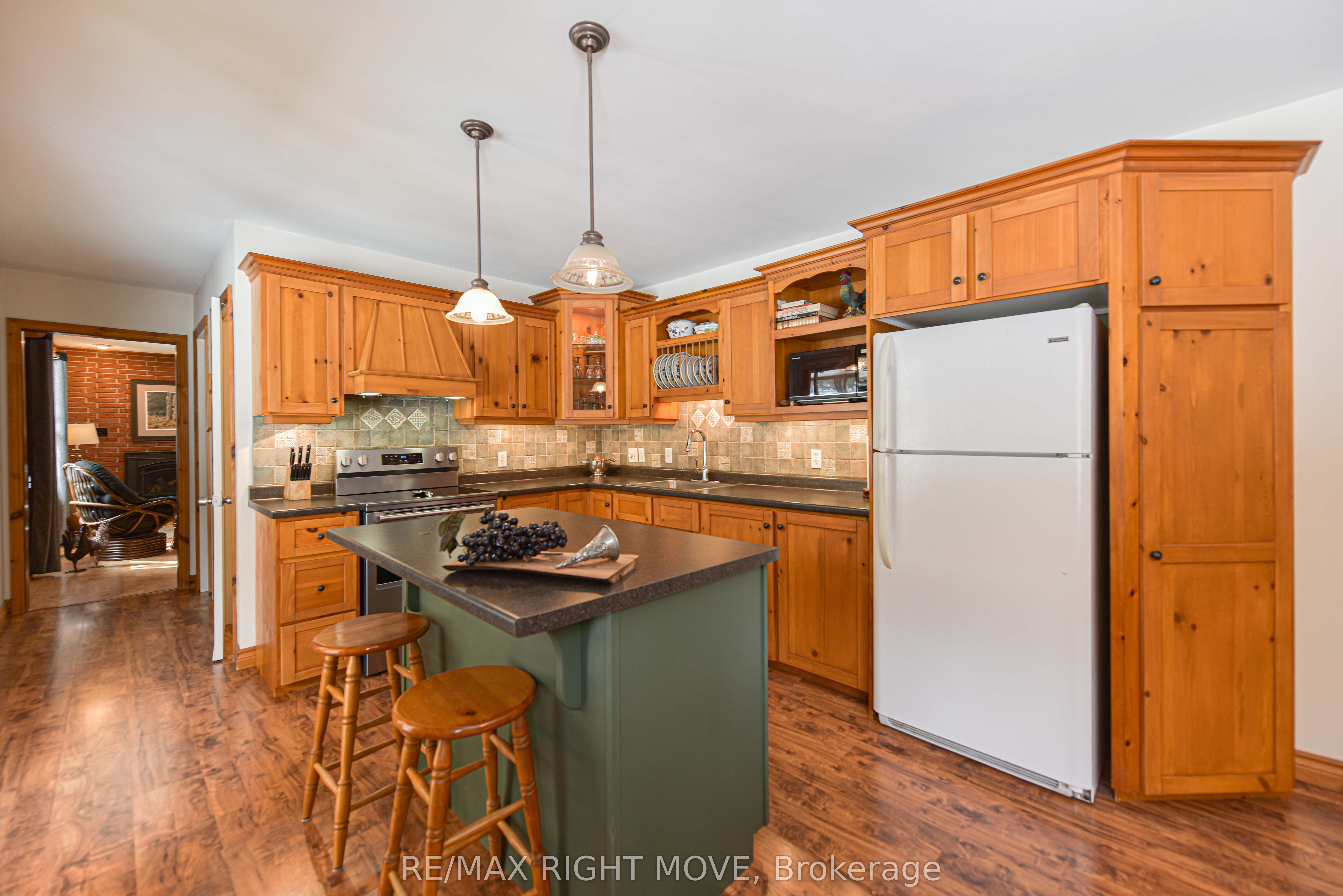1613 Mt. St. Louis Road E Property Photo 17
