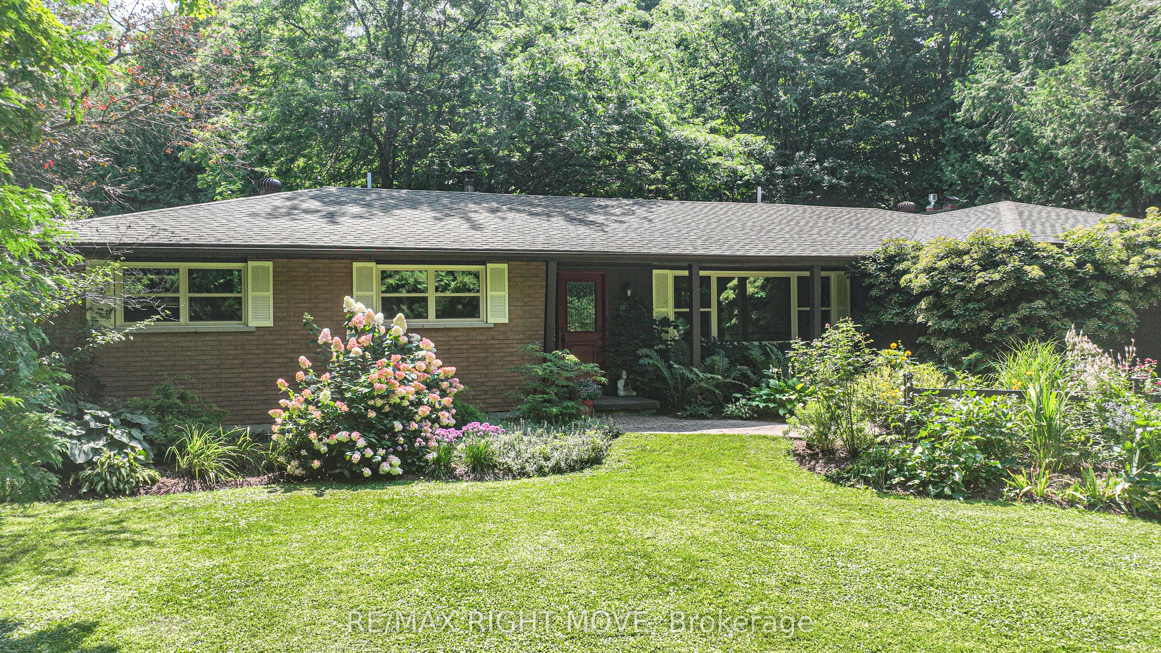 1613 Mt. St. Louis Road E Property Photo 36