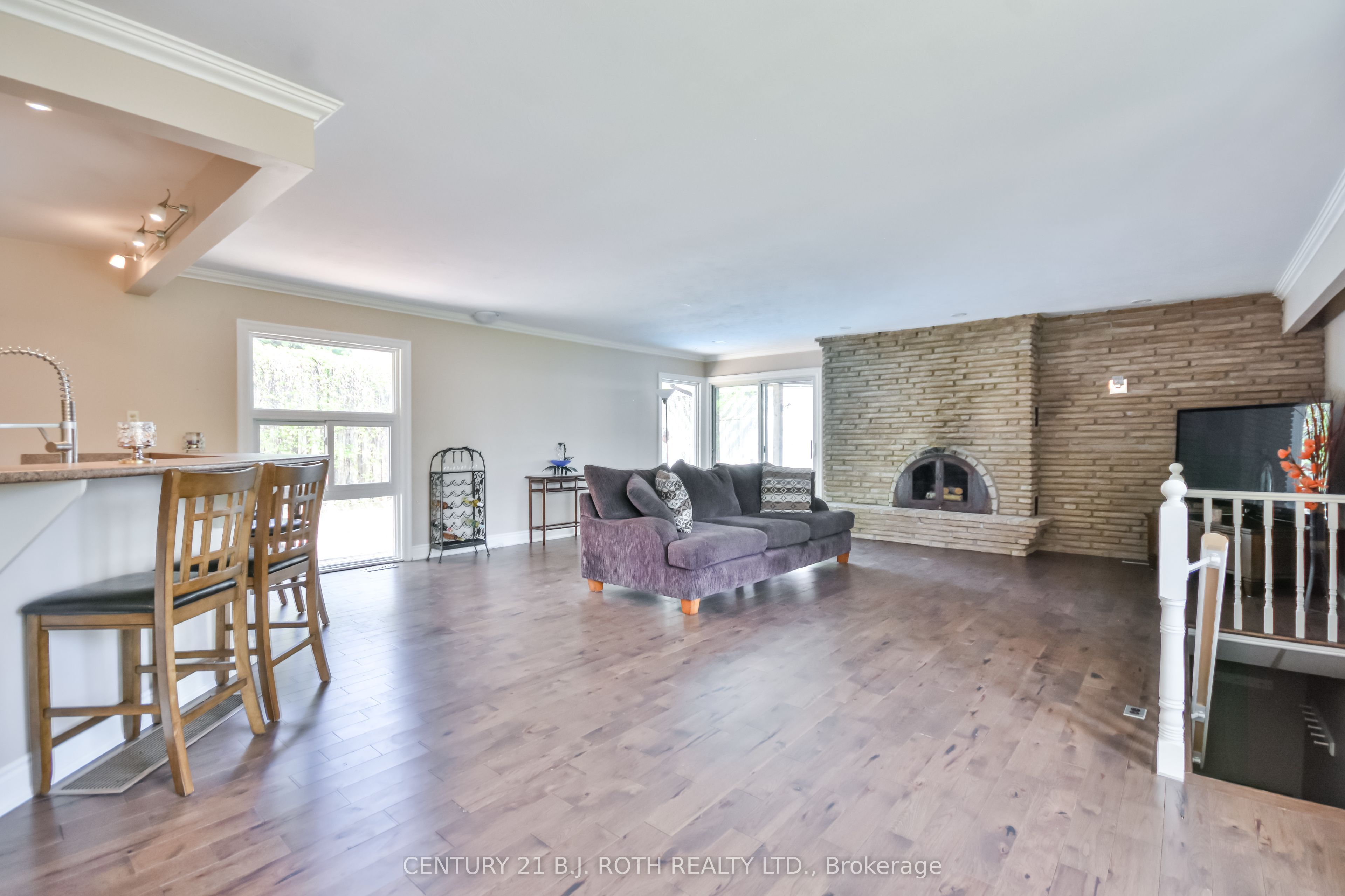 61 Second Street Property Photo 3