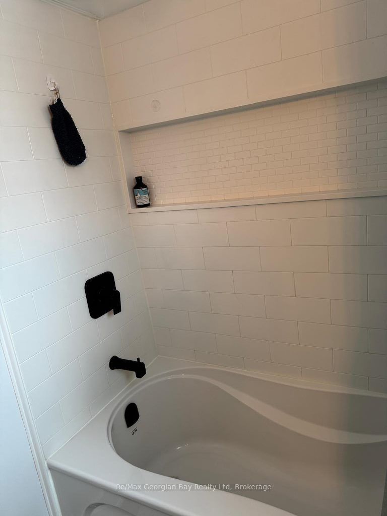 334 Rose Crescent Property Photo 37